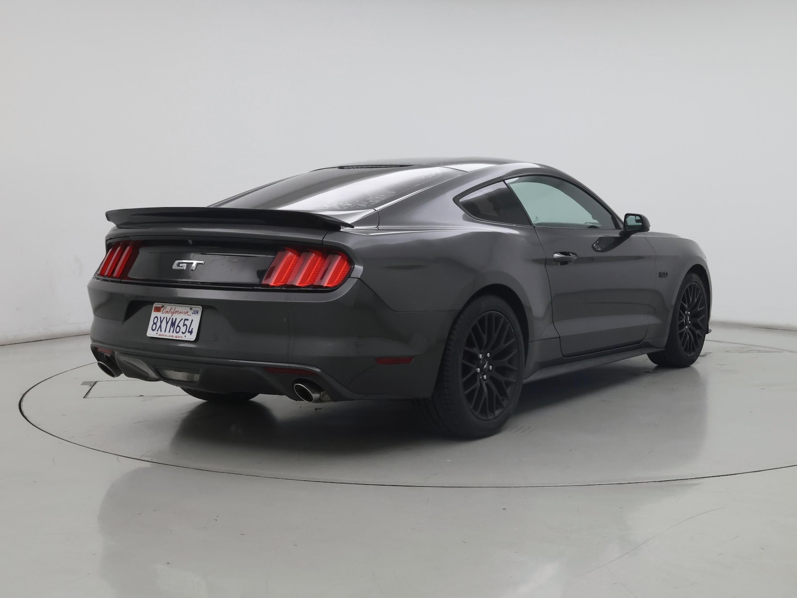 2017 Ford Mustang GT - Photo 9