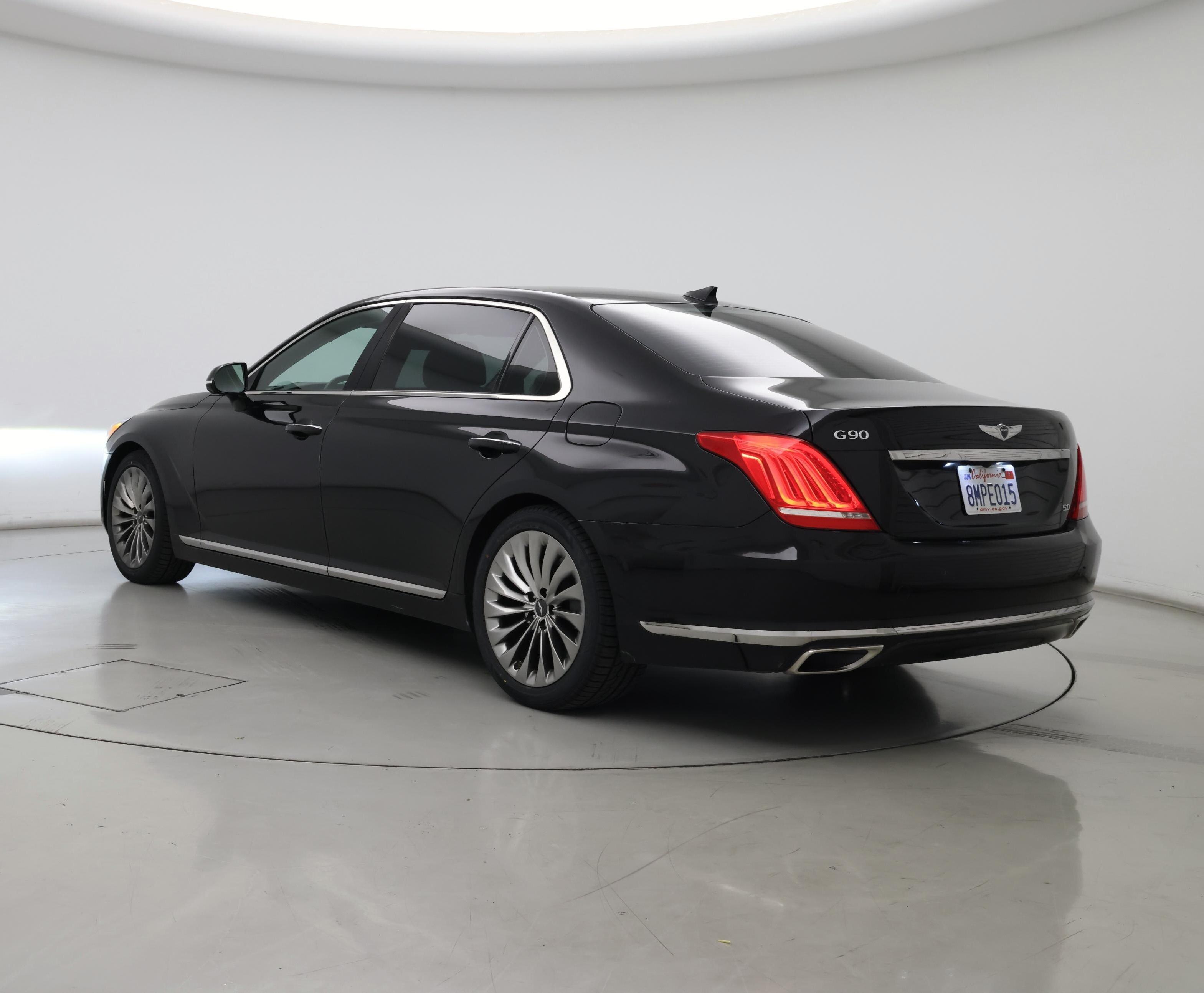 Thumbnail: 2019 Genesis G90 - 2