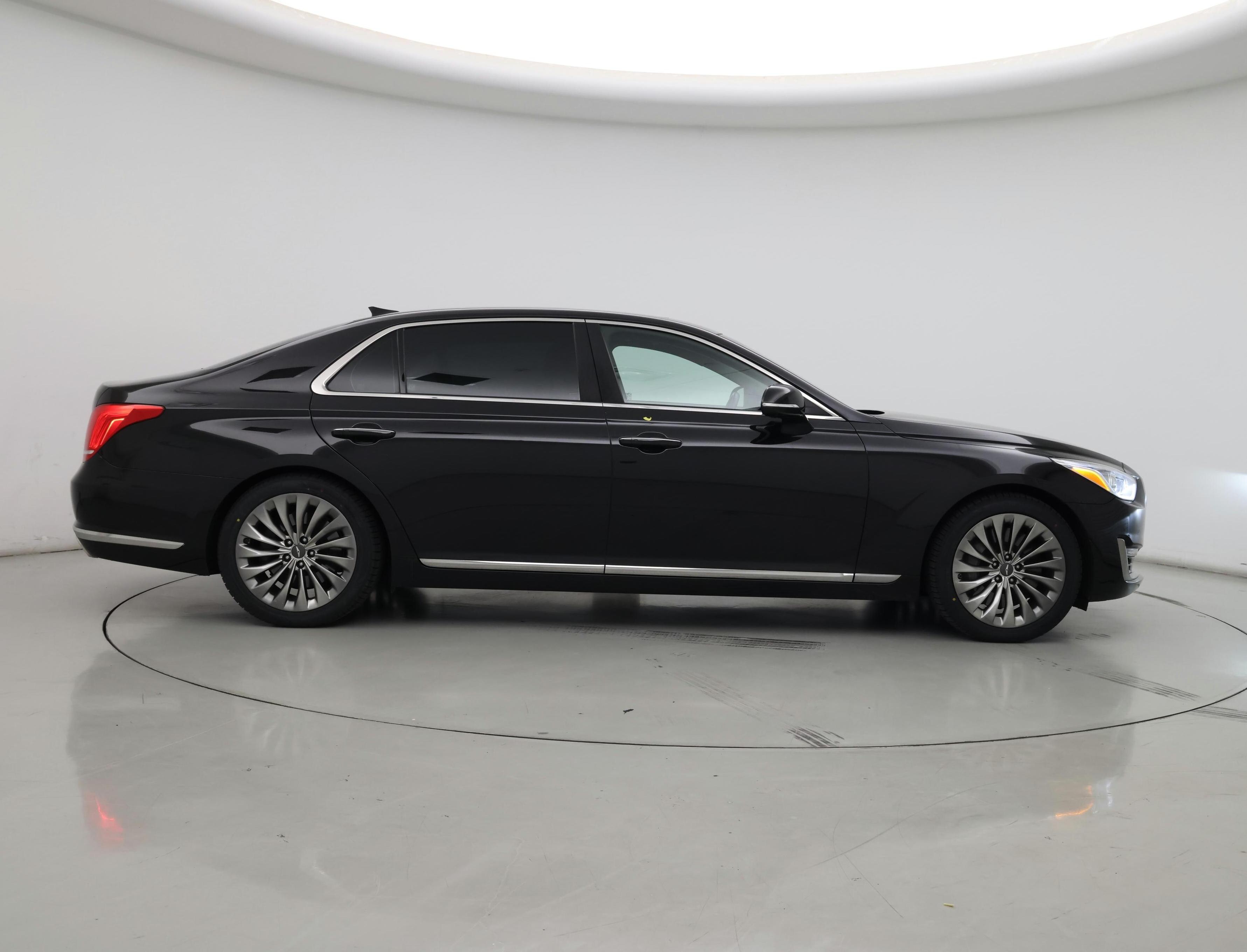 Thumbnail: 2019 Genesis G90 - 7