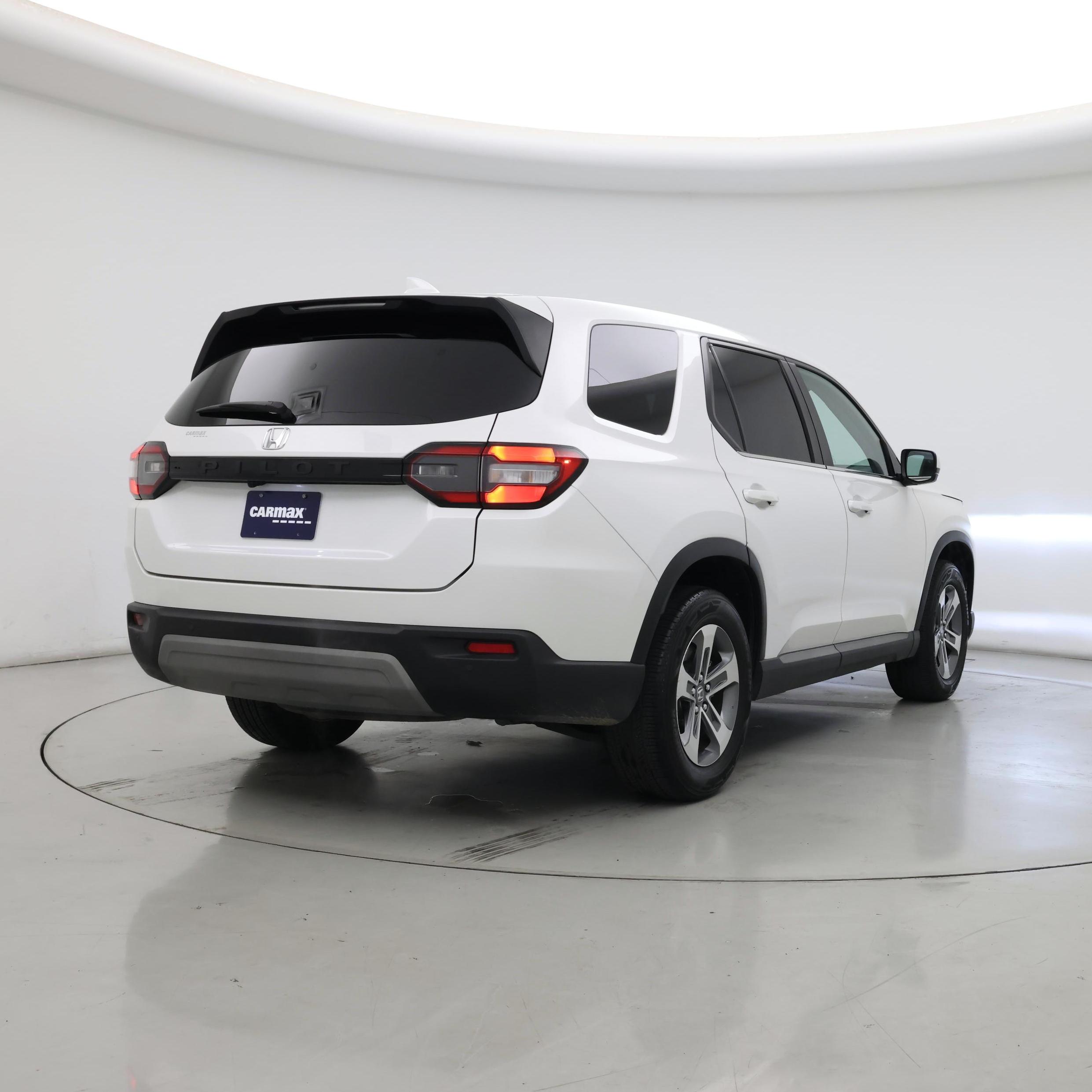 Thumbnail: 2023 Honda Pilot - 8