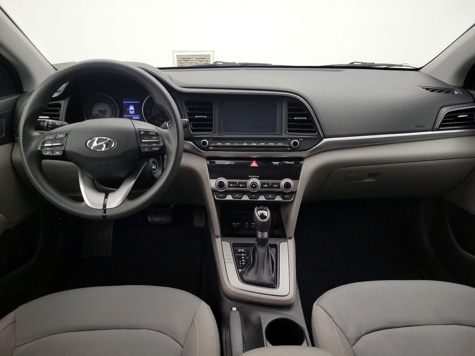 2020 Hyundai Elantra SEL - Photo 10