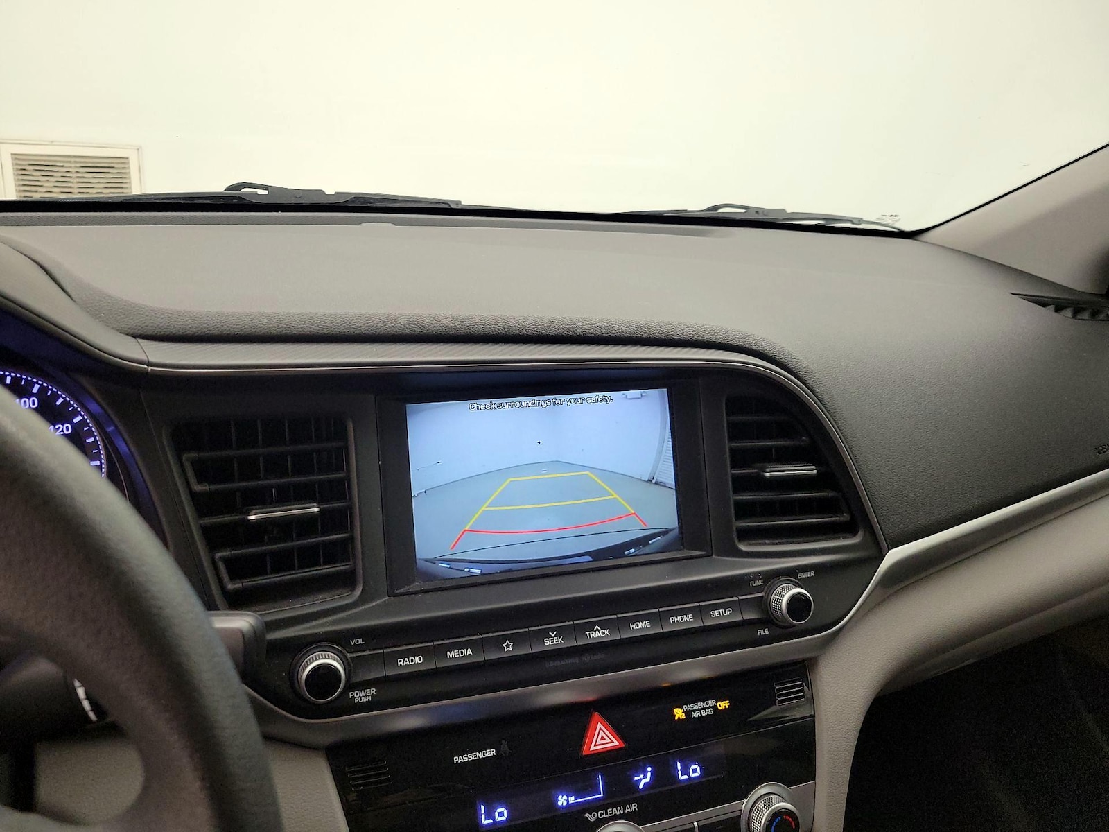 2020 Hyundai Elantra SEL - Photo 15