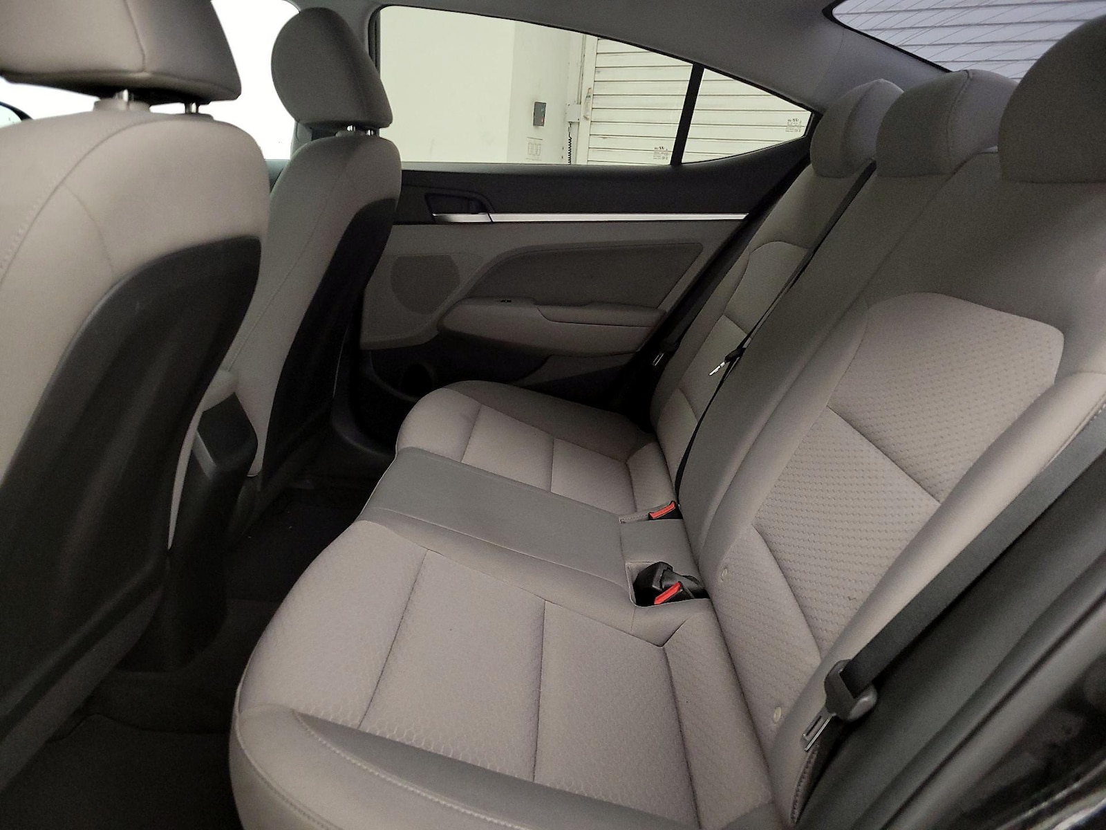 2020 Hyundai Elantra SEL - Photo 20