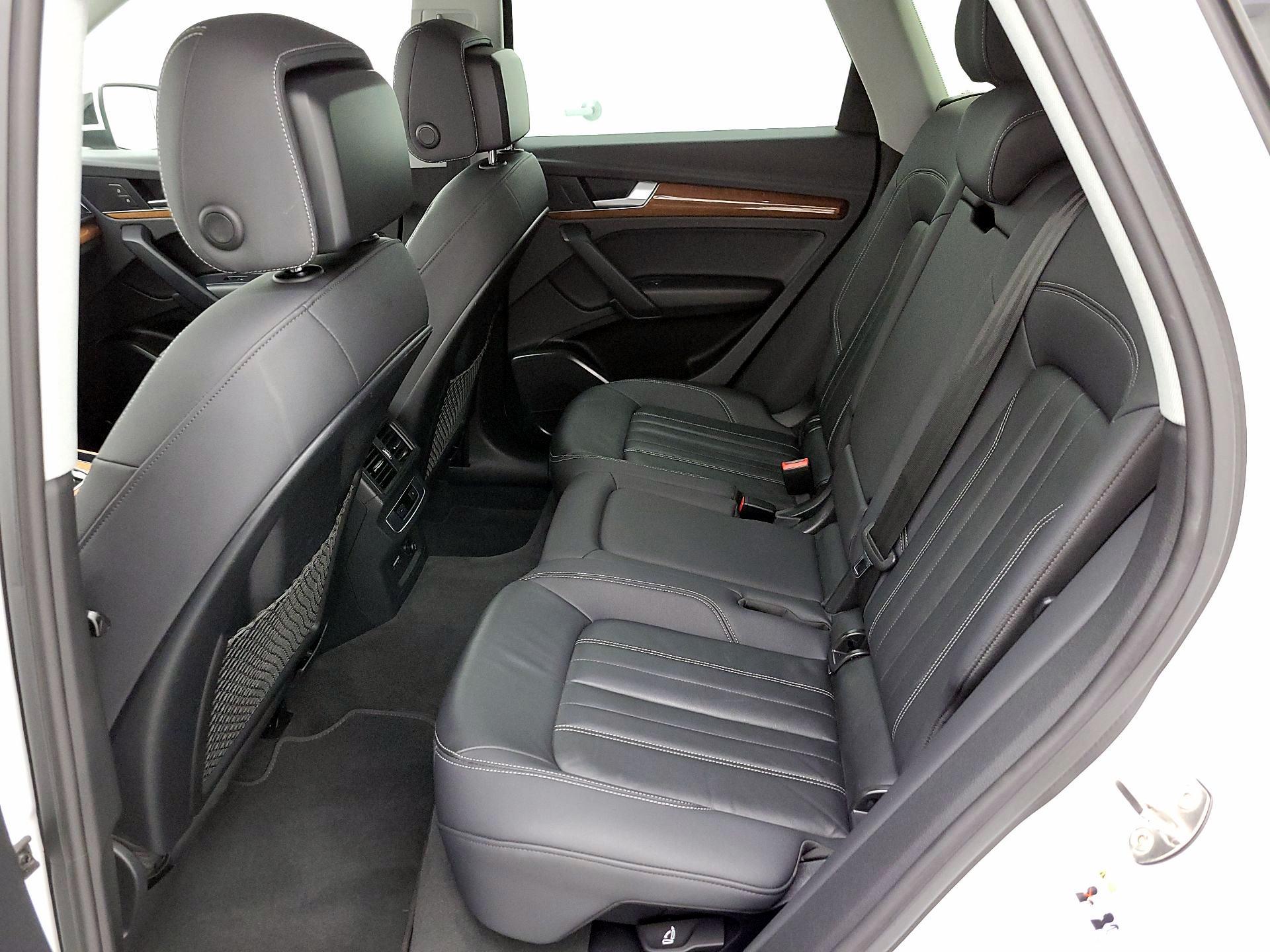 Thumbnail: 2021 Audi Q5 - 19