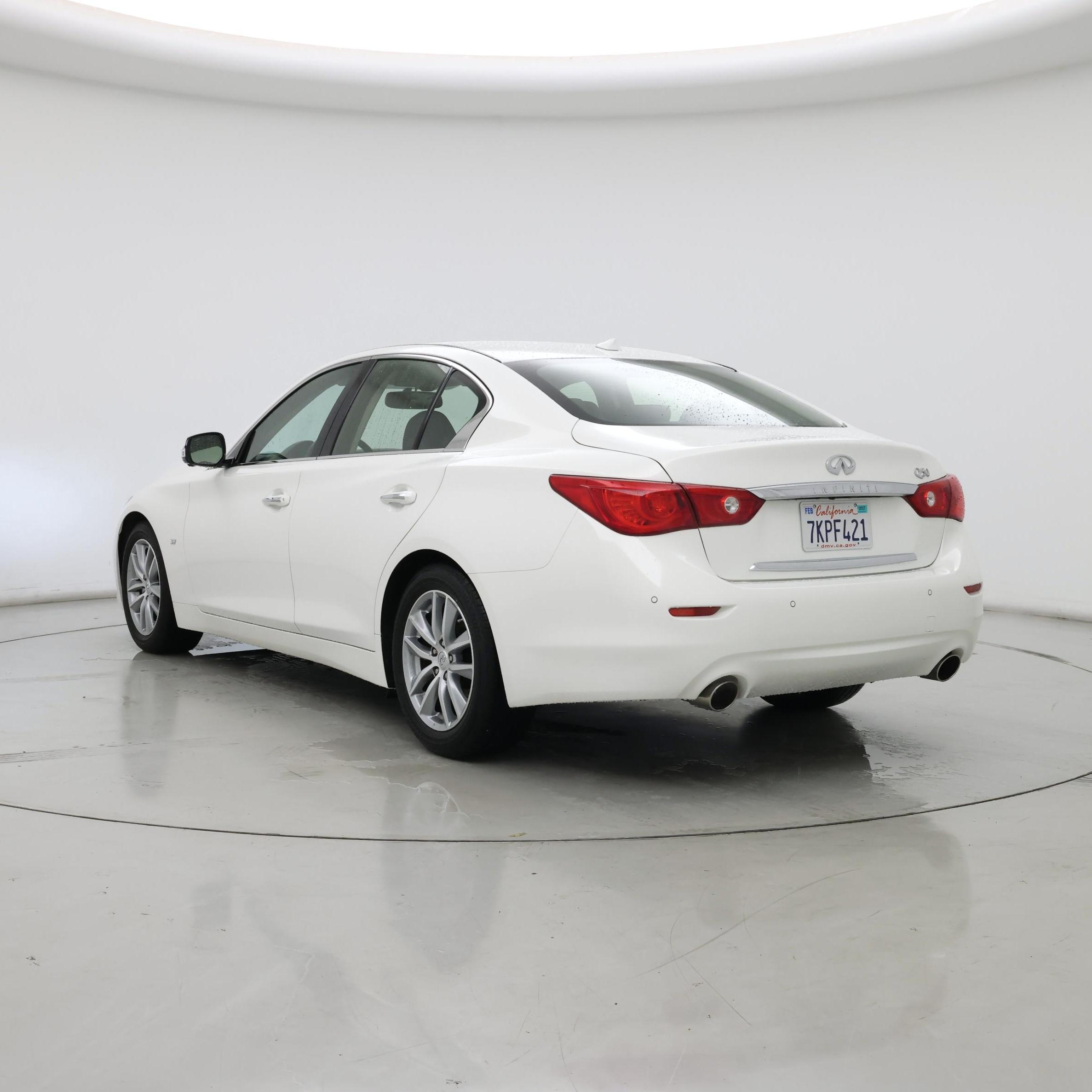 Thumbnail: 2015 INFINITI Q50 - 2