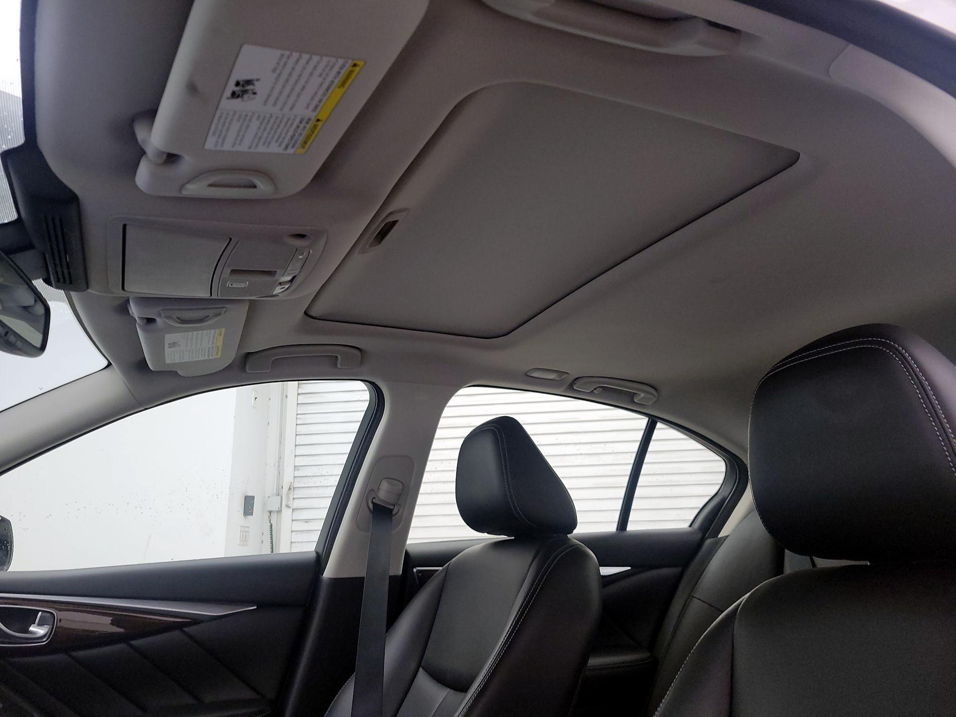 Thumbnail: 2015 INFINITI Q50 - 19