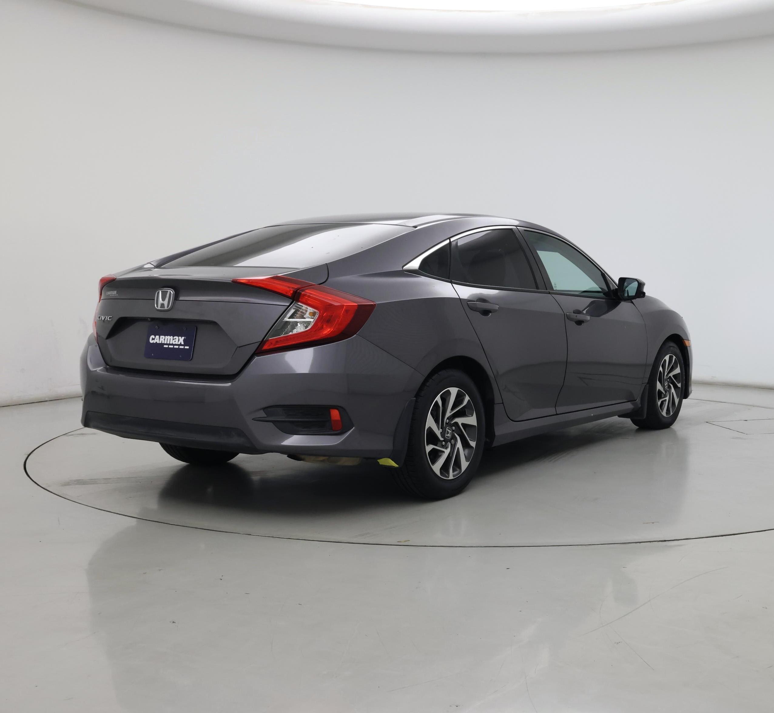 Thumbnail: 2016 Honda Civic - 8
