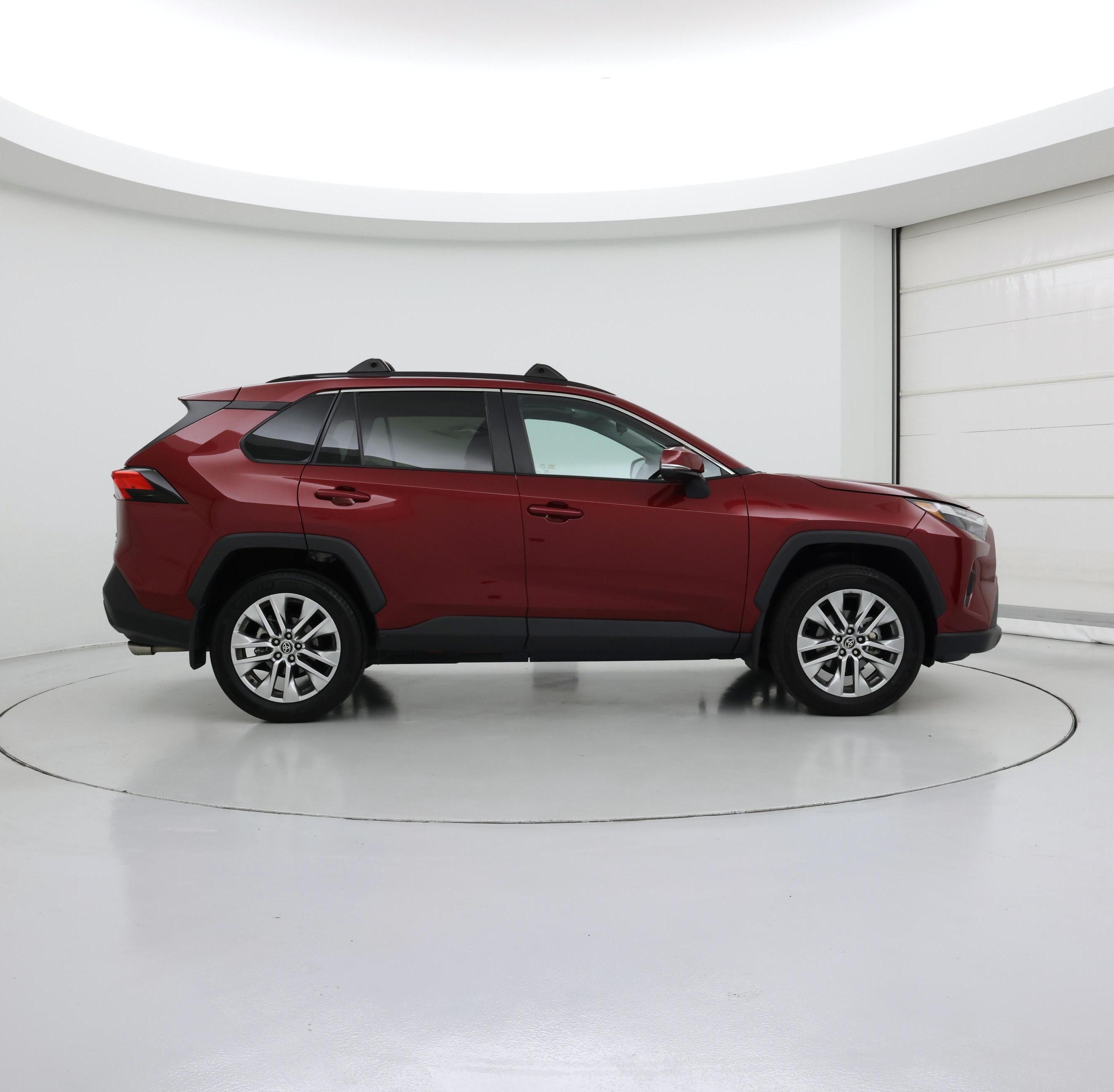 Thumbnail: 2023 Toyota RAV4 - 7