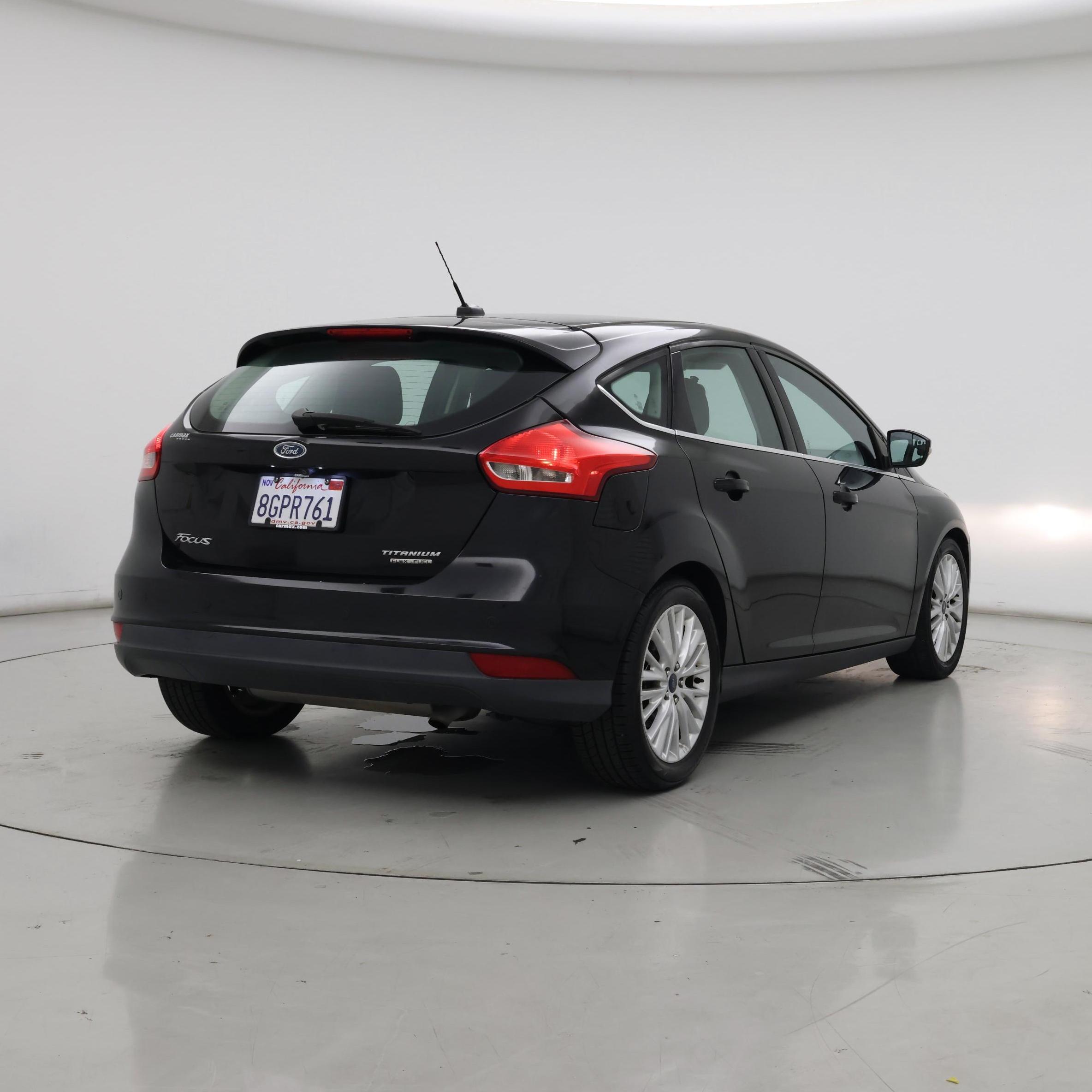 Thumbnail: 2016 Ford Focus - 8