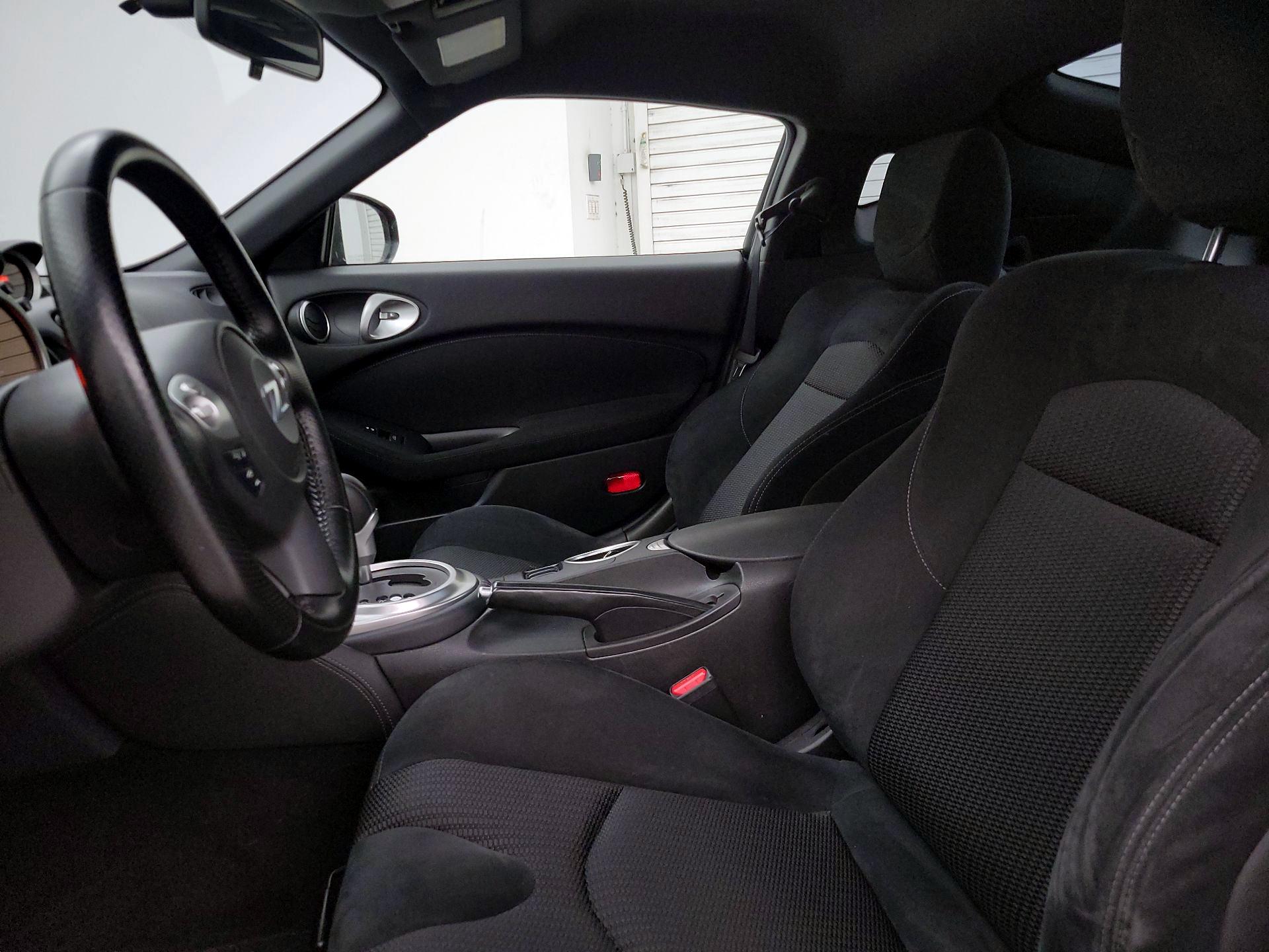 Thumbnail: 2017 Nissan Z - 10