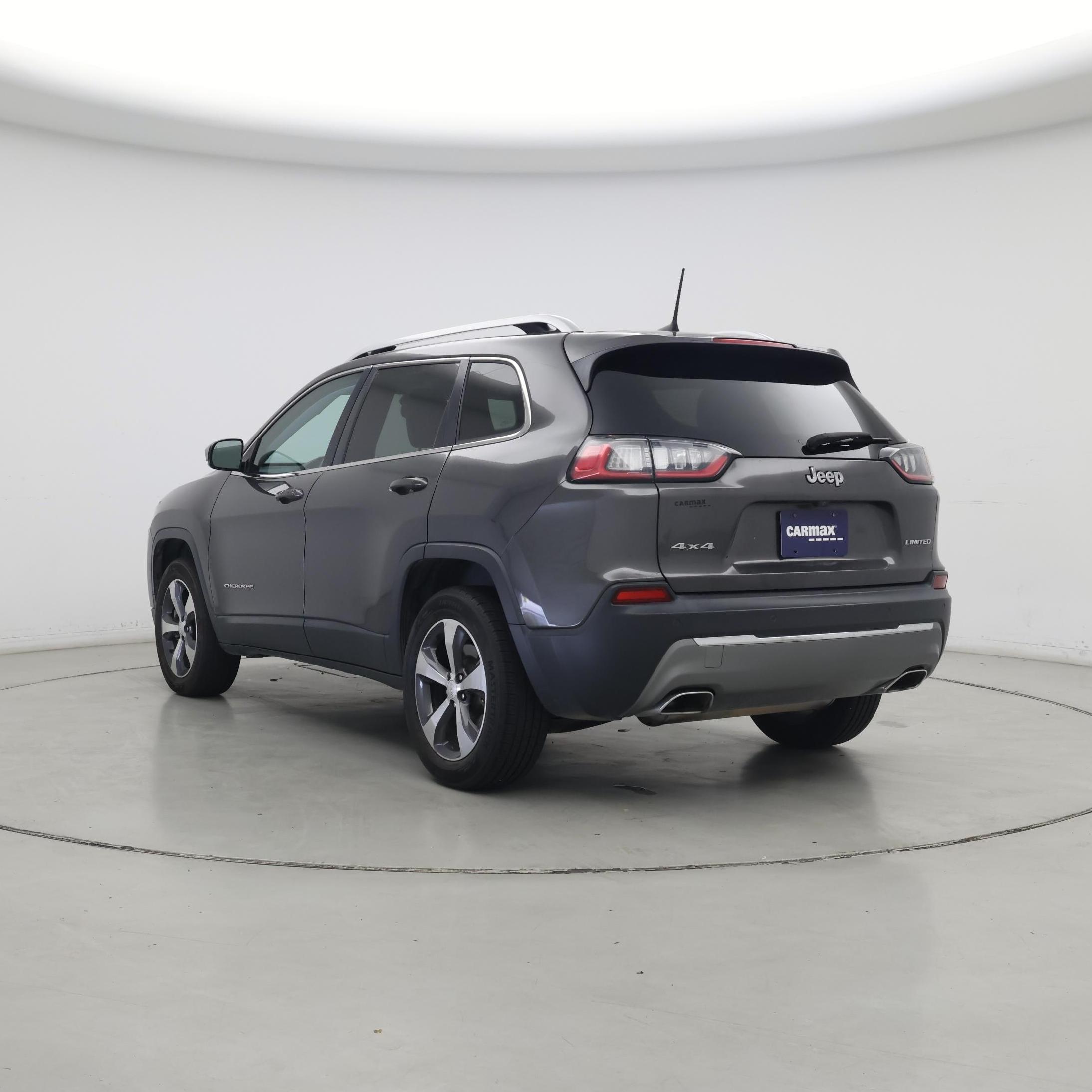 Thumbnail: 2019 Jeep Cherokee - 2