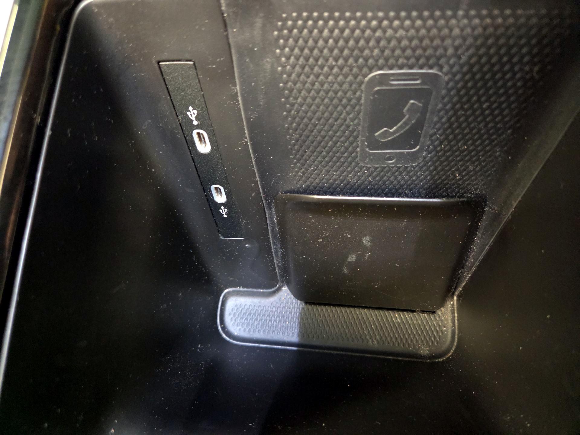 Thumbnail: 2023 Volkswagen ID.4 - 19