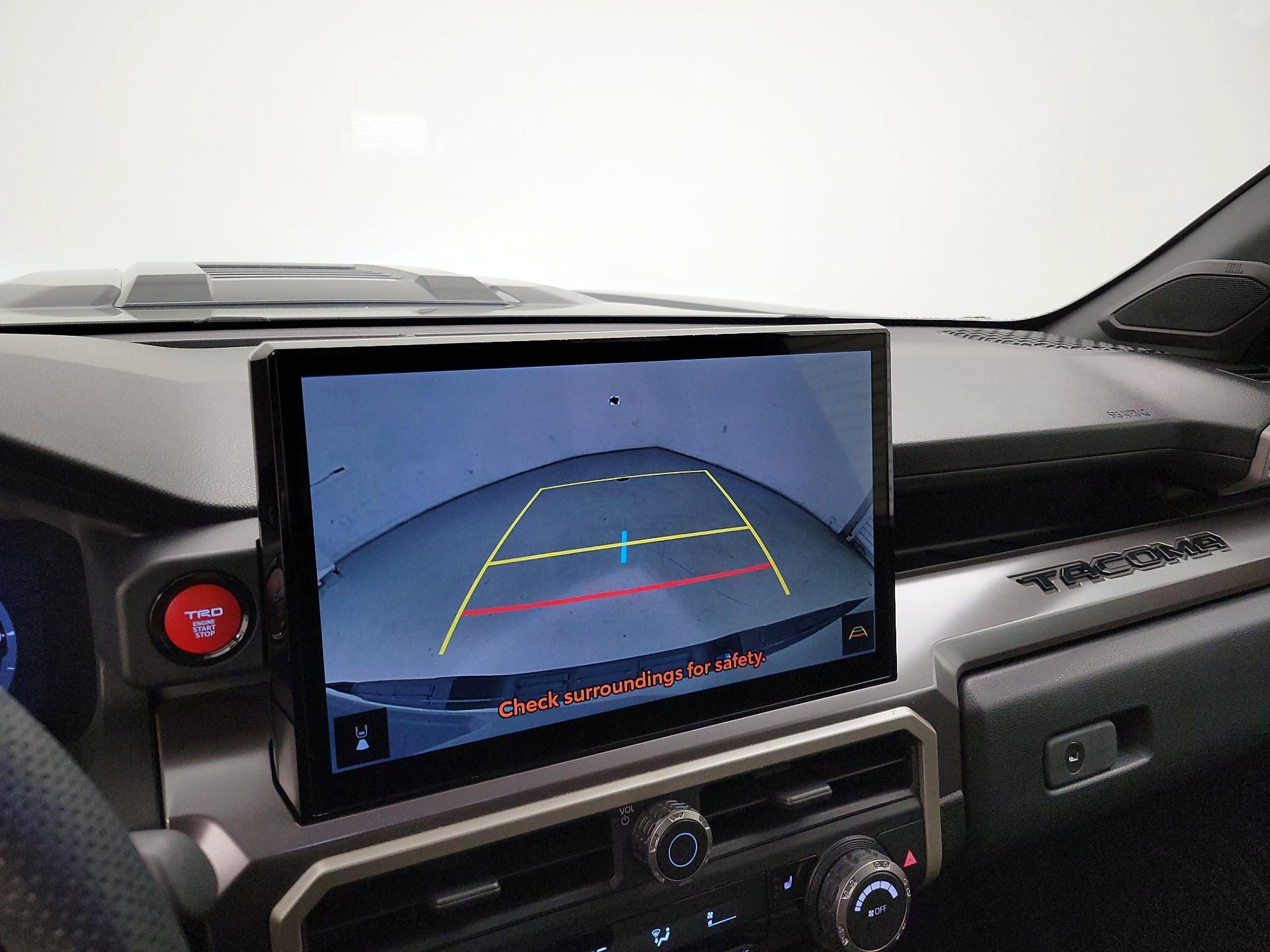 Thumbnail: 2024 Toyota Tacoma - 14