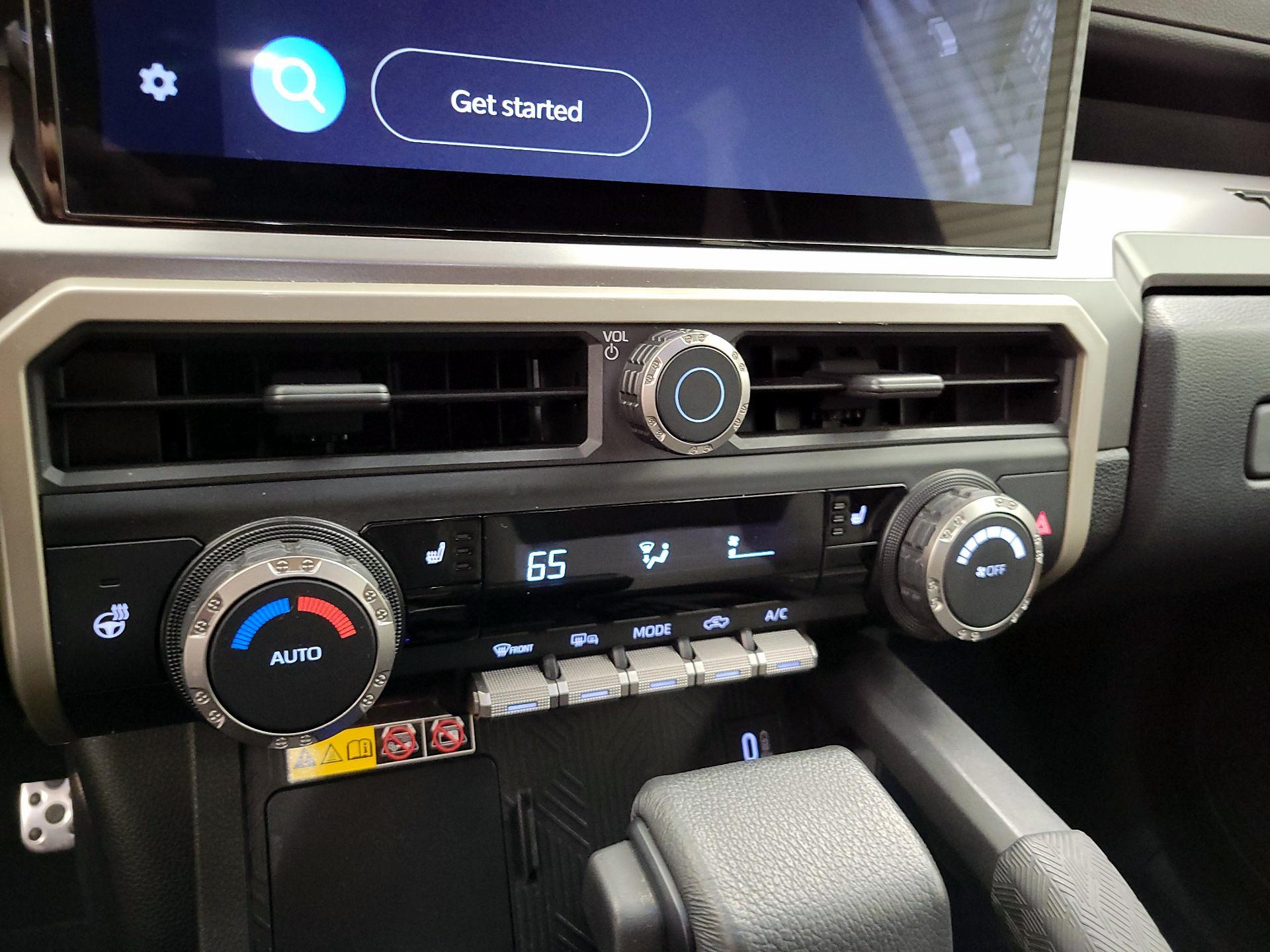 Thumbnail: 2024 Toyota Tacoma - 16