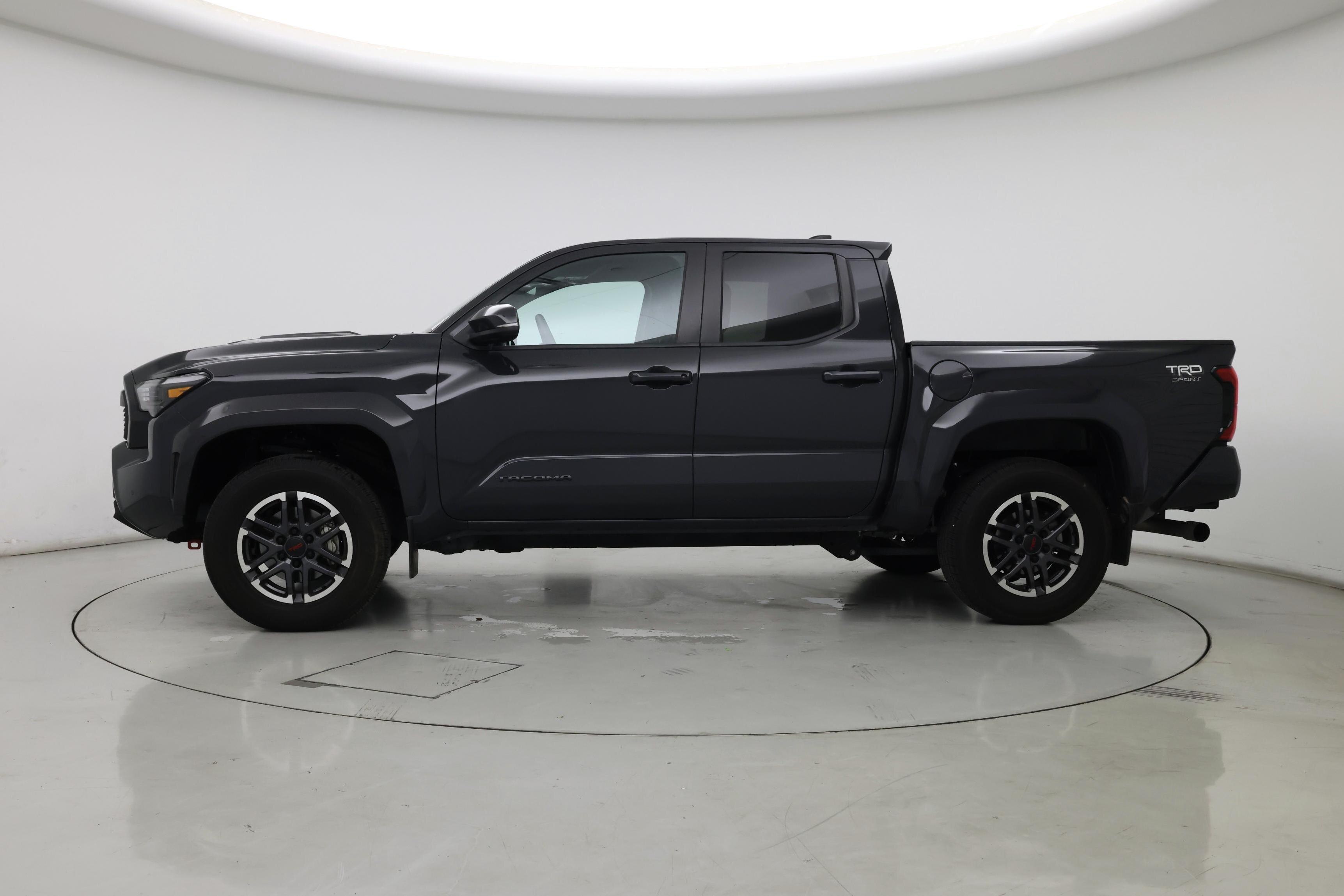 Thumbnail: 2024 Toyota Tacoma - 3