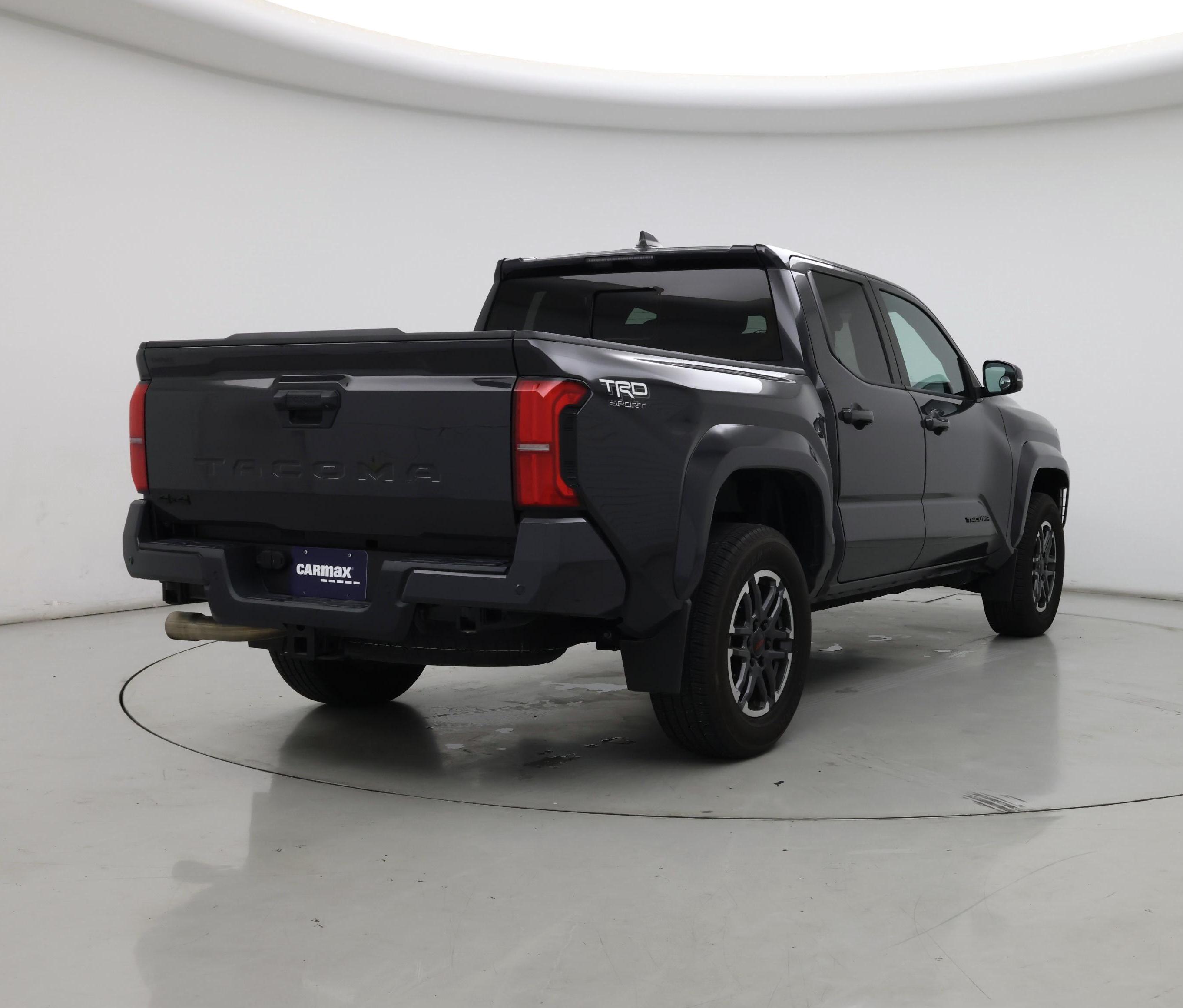 Thumbnail: 2024 Toyota Tacoma - 8