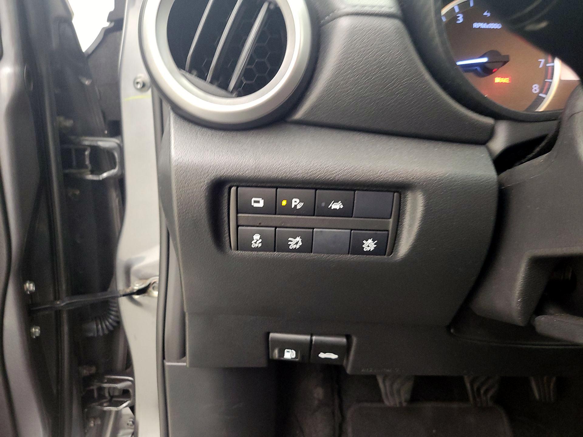 Thumbnail: 2020 Nissan Versa - 13