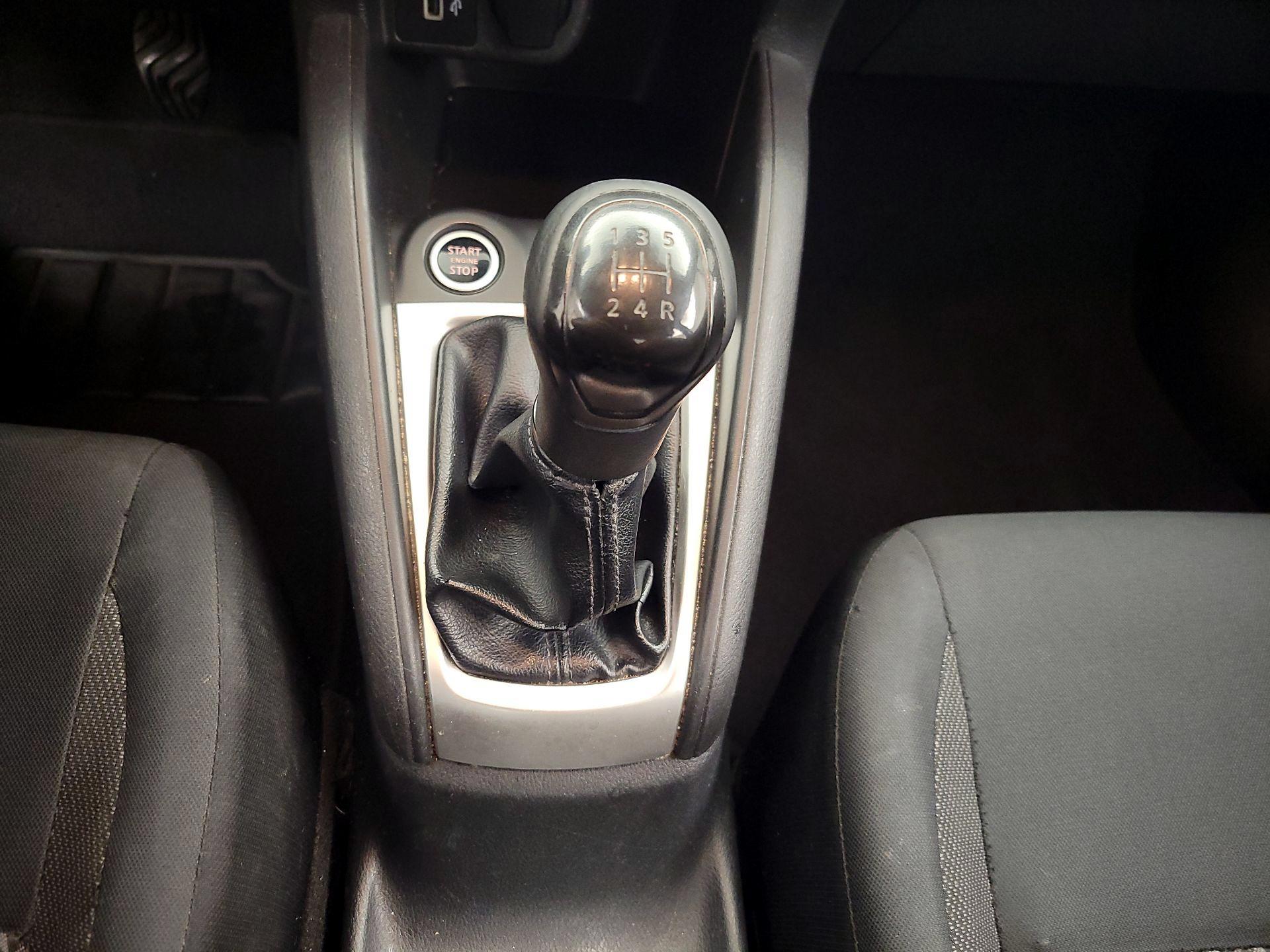 Thumbnail: 2020 Nissan Versa - 17