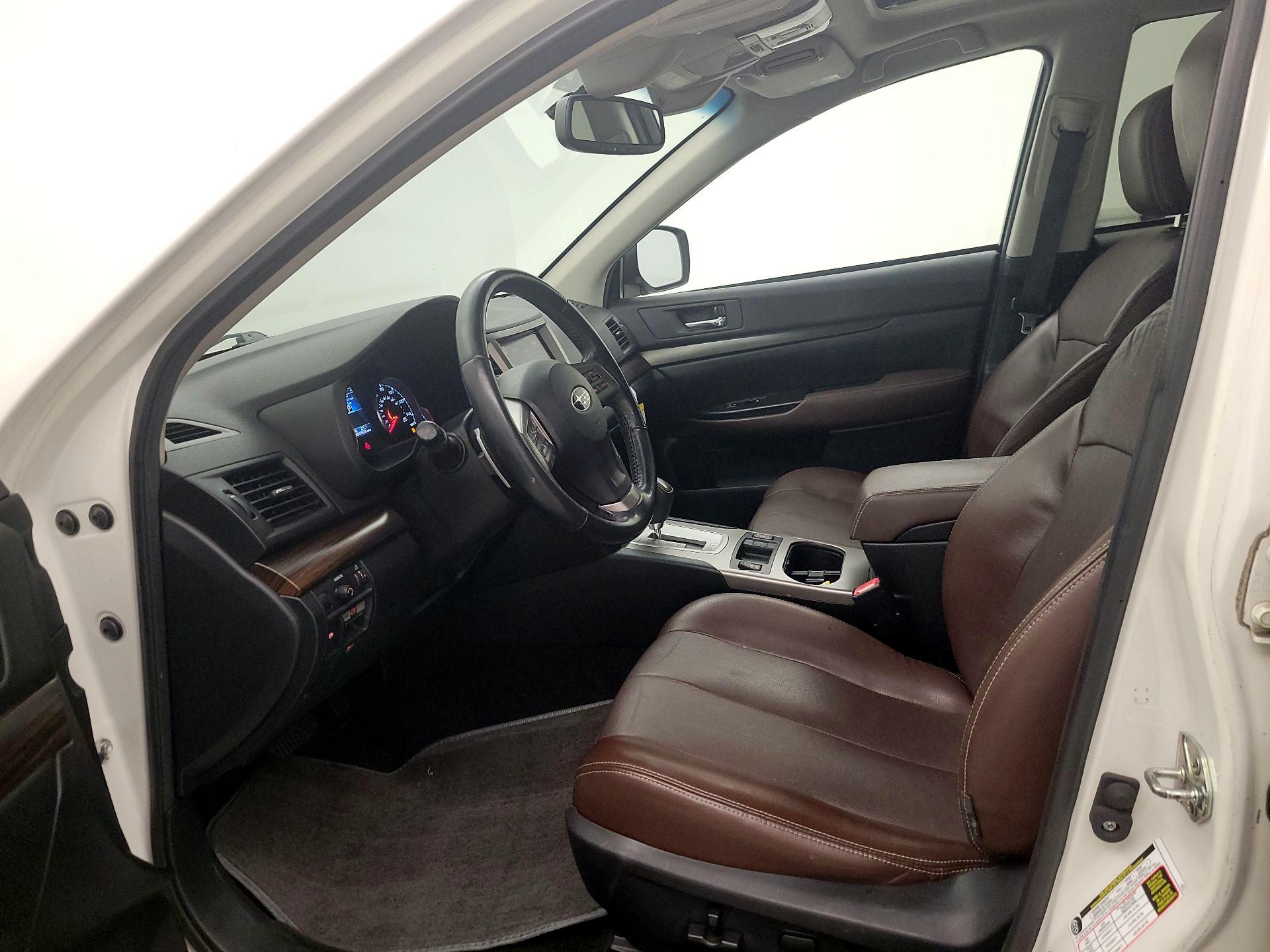 Thumbnail: 2014 Subaru Outback - 11