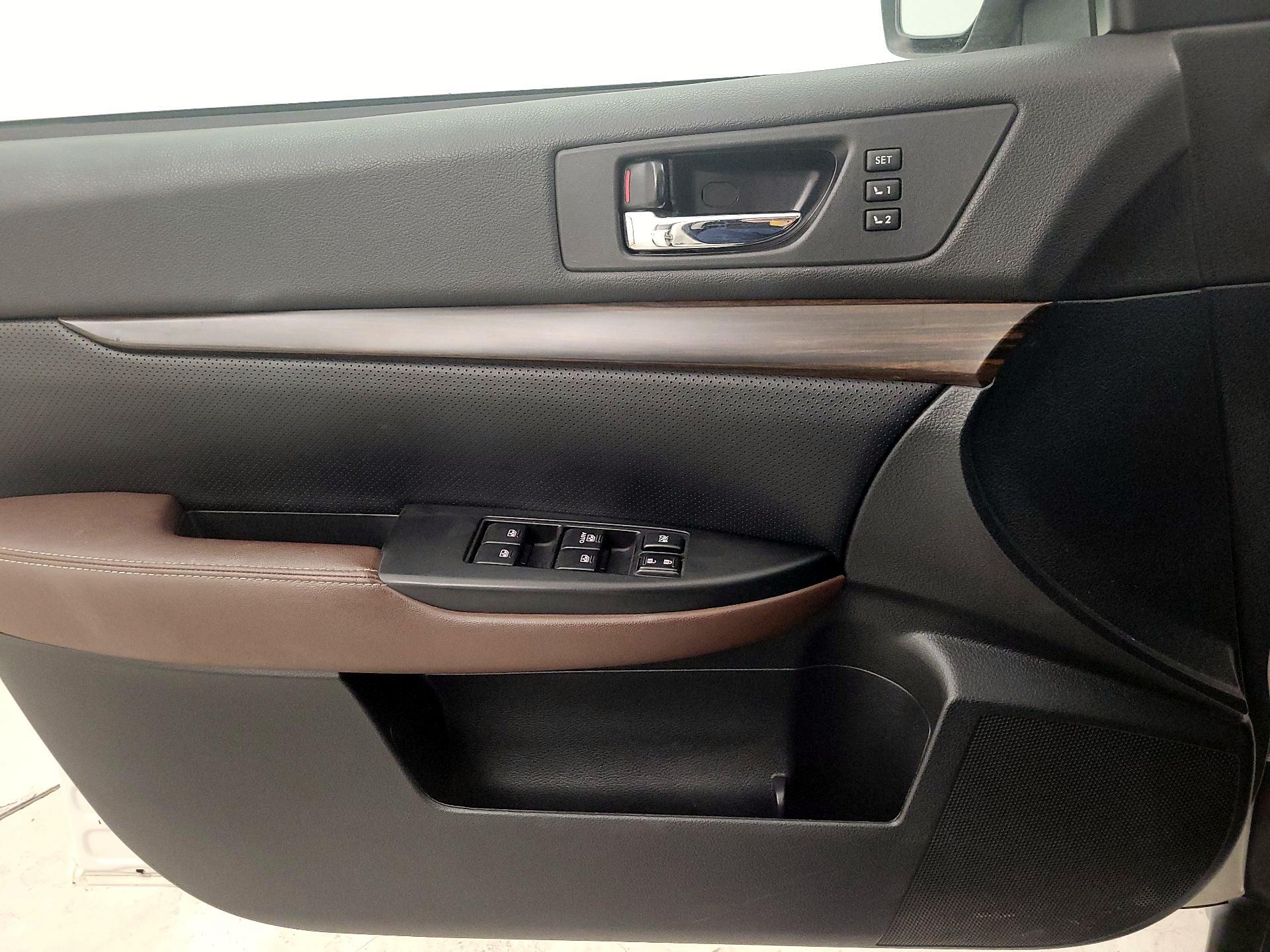 Thumbnail: 2014 Subaru Outback - 12