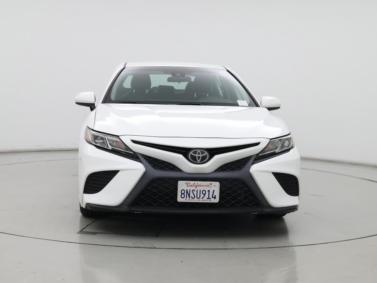 2018 Toyota Camry SE - Photo 6