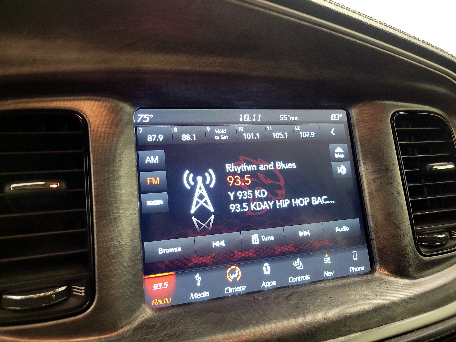 Thumbnail: 2019 Dodge Charger - 15