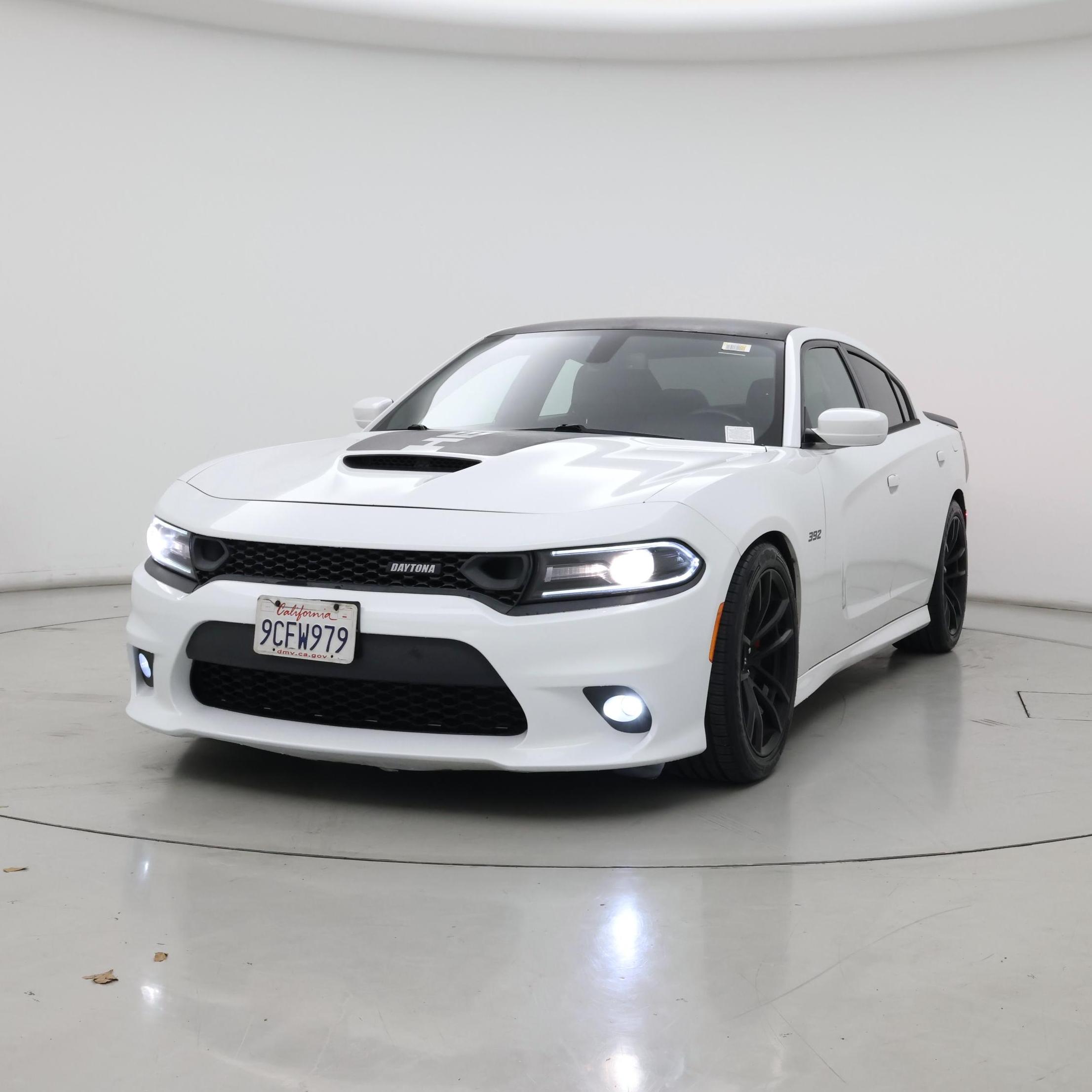 Thumbnail: 2019 Dodge Charger - 4