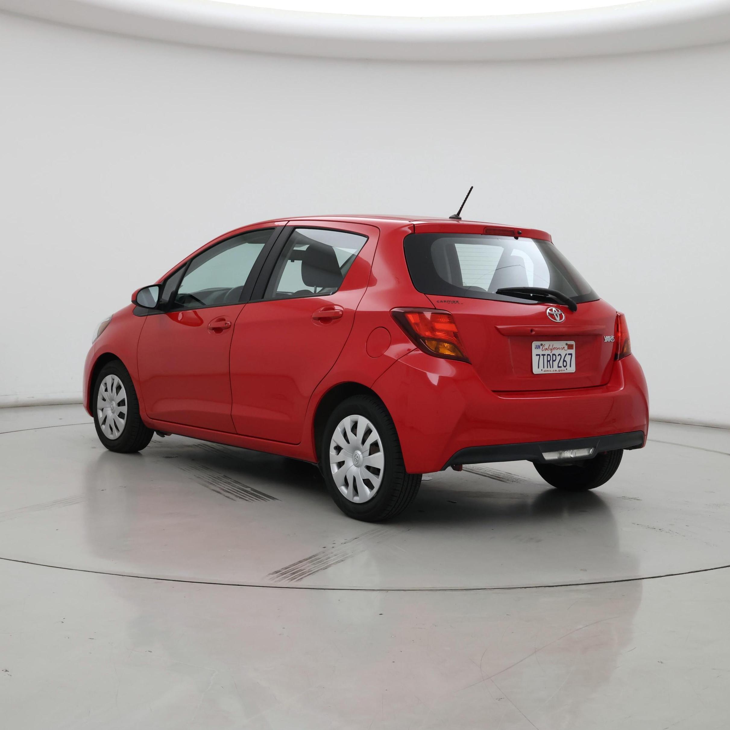 Thumbnail: 2015 Toyota Yaris - 2