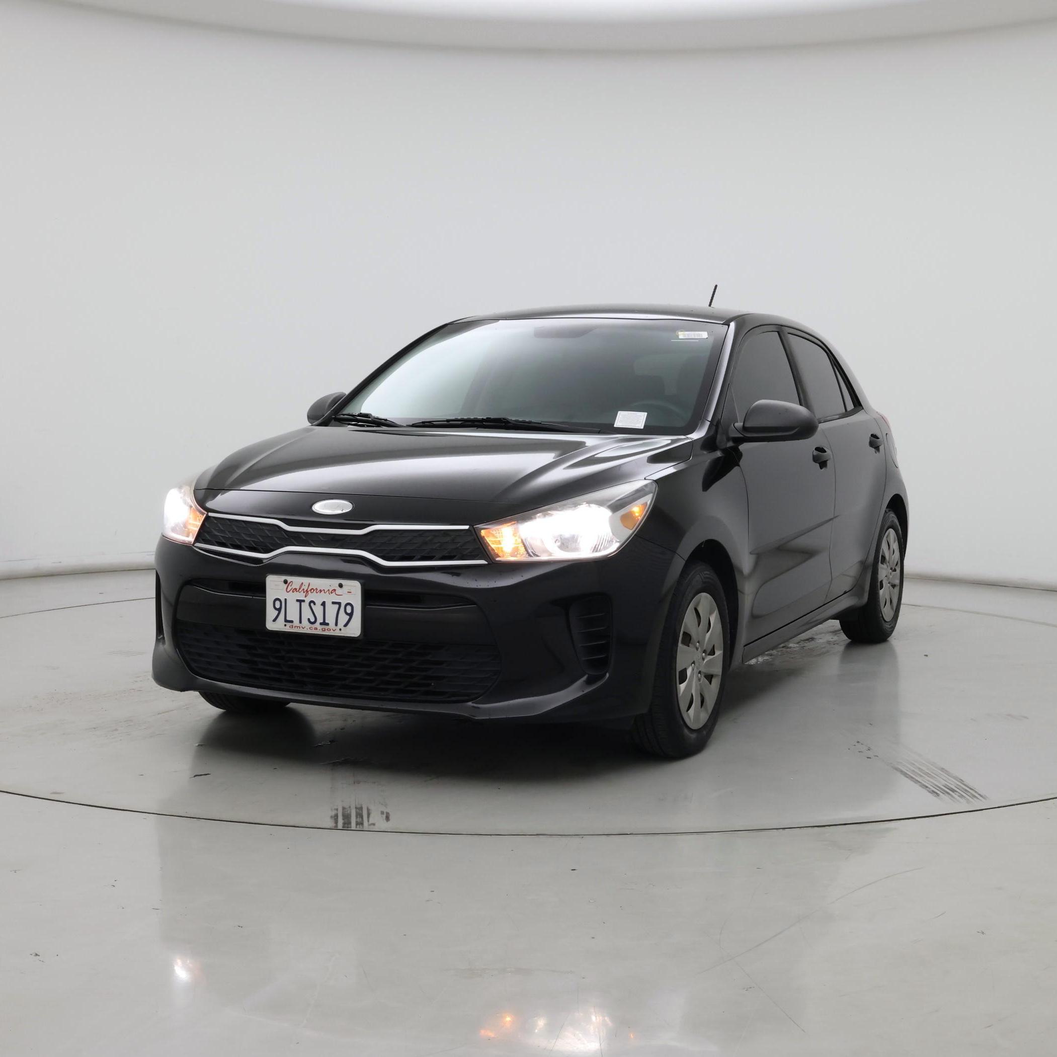 Thumbnail: 2018 Kia Rio5 - 4