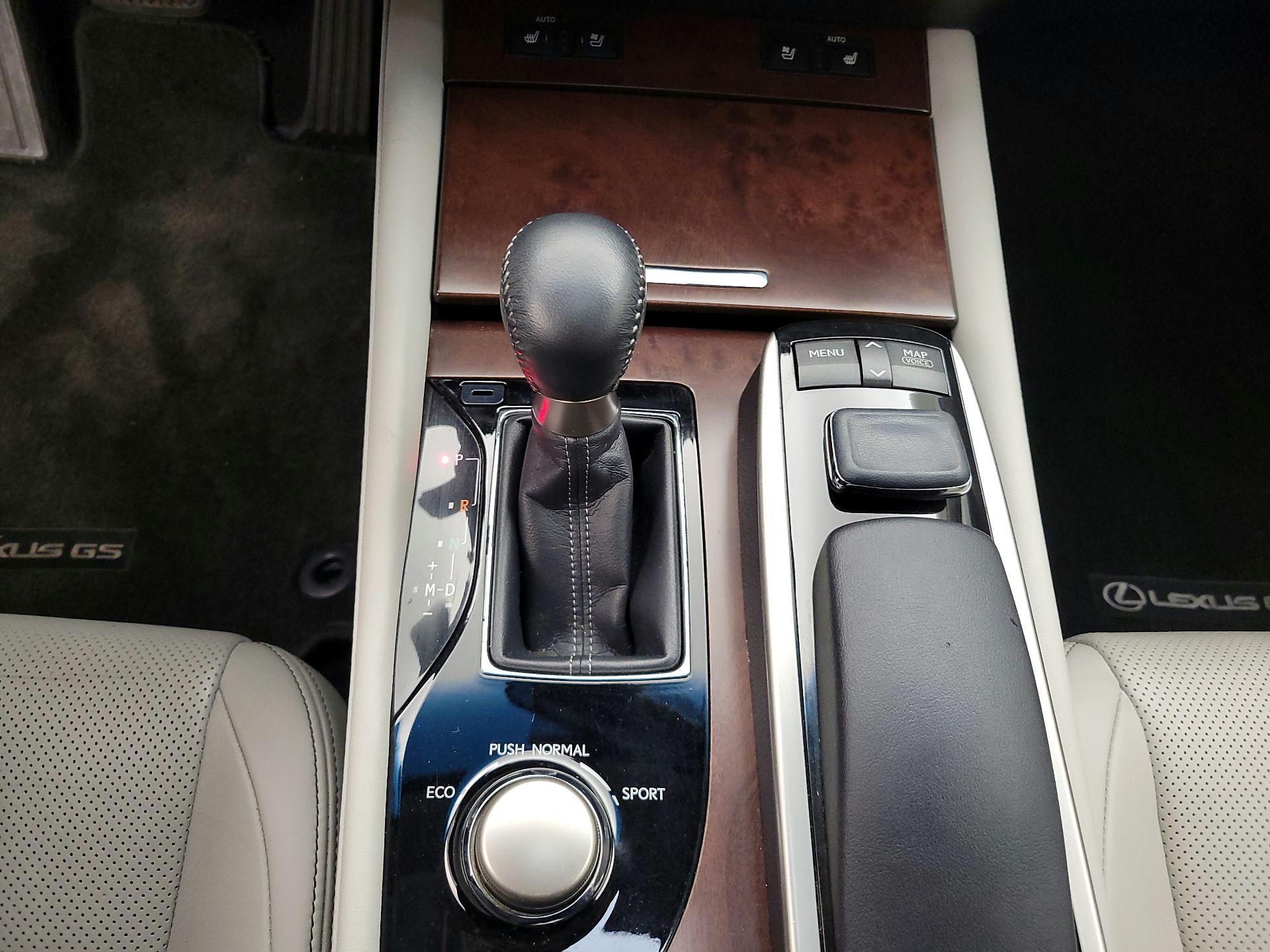 Thumbnail: 2015 Lexus GS - 18