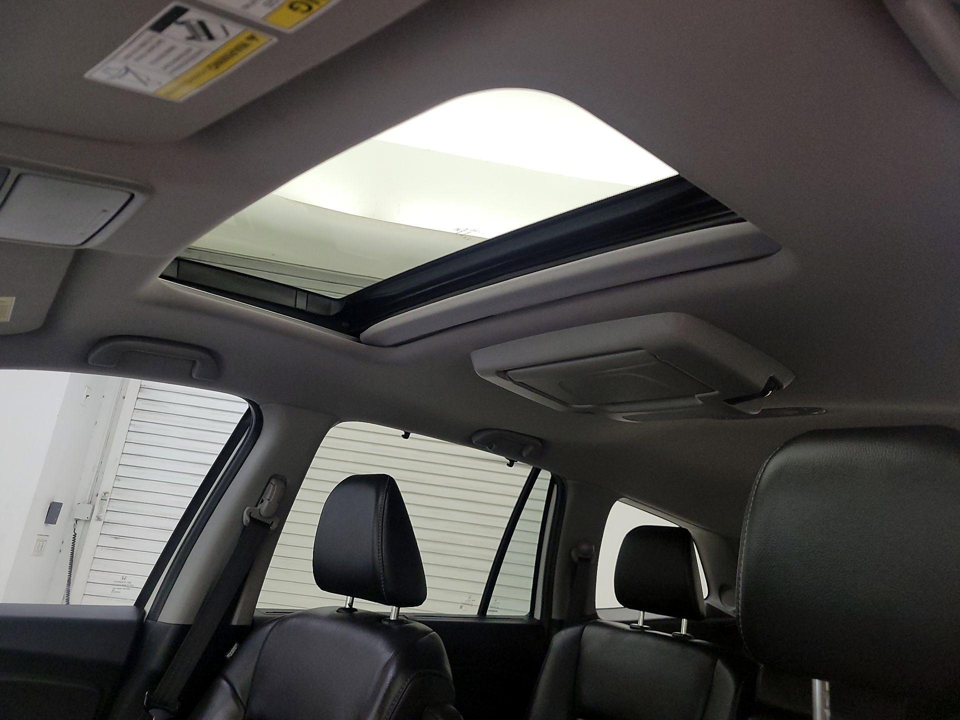 Thumbnail: 2019 Honda Pilot - 20