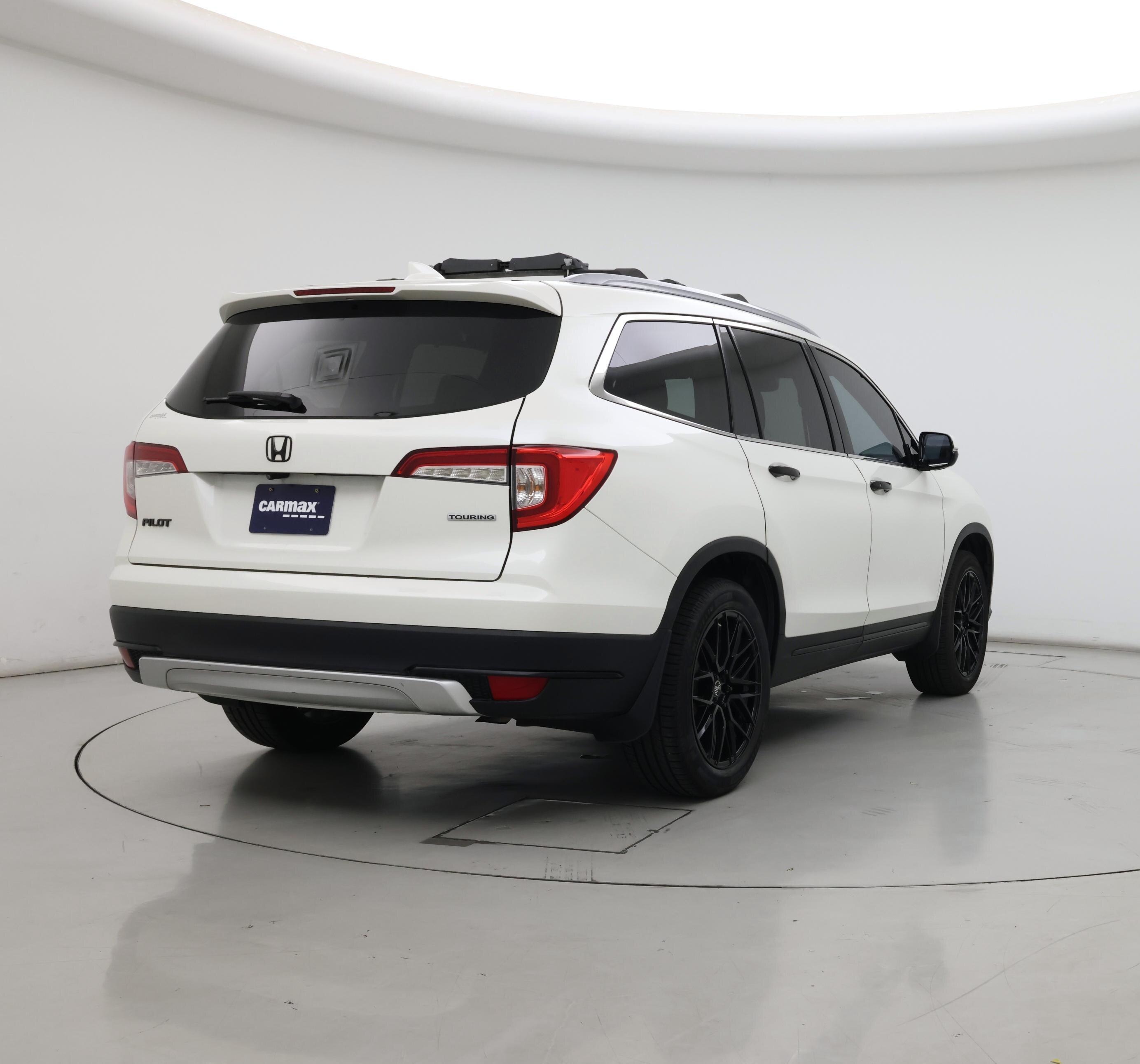 Thumbnail: 2019 Honda Pilot - 8