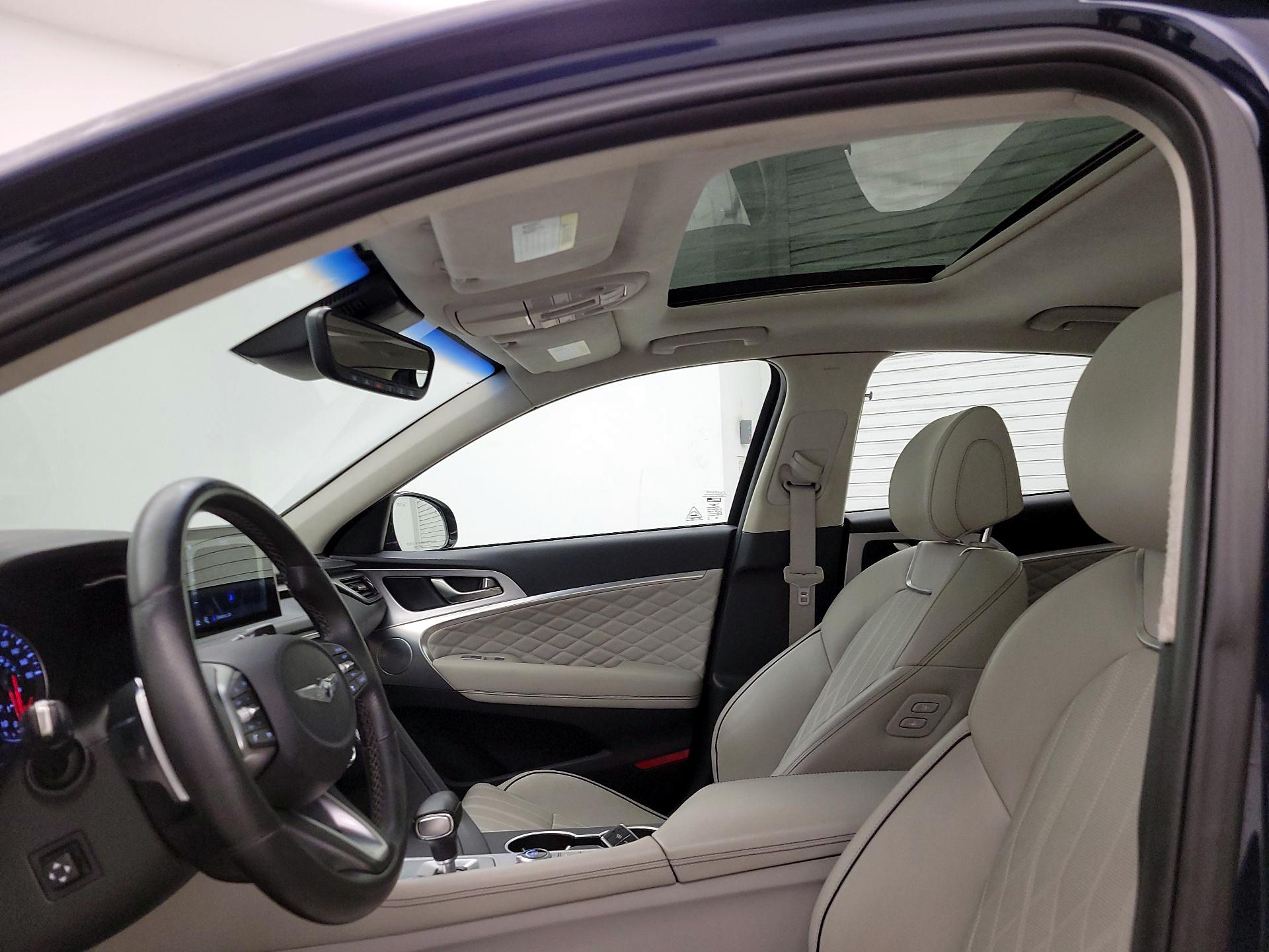 Thumbnail: 2021 Genesis G70 - 20