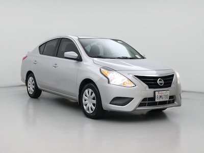 2016 Nissan Versa SV