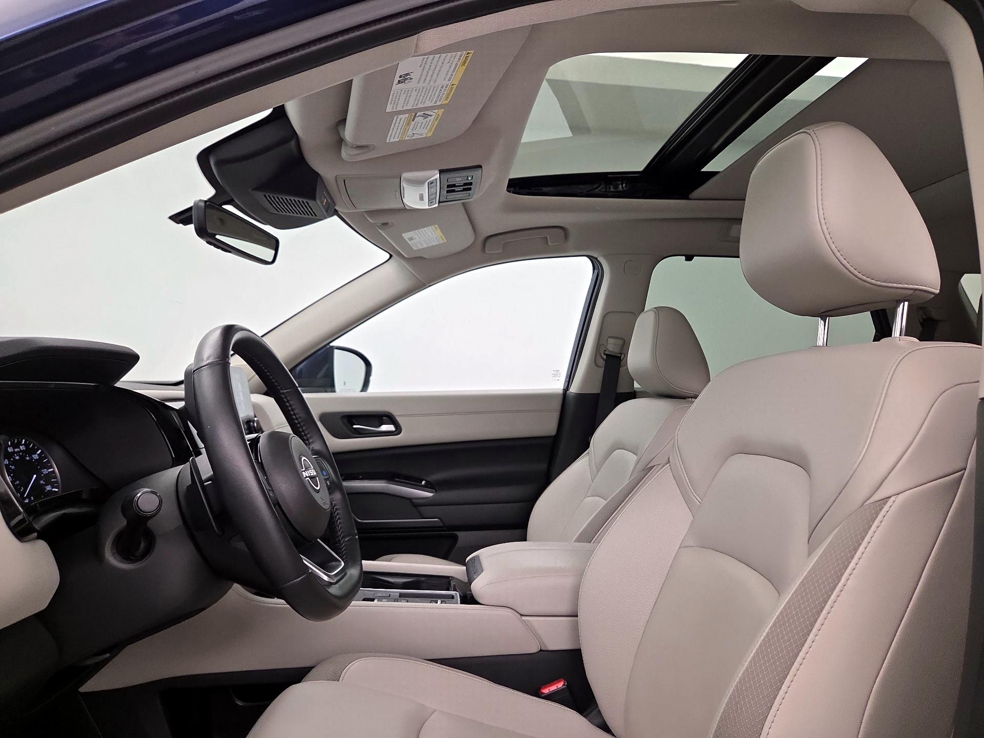 Thumbnail: 2024 Nissan Pathfinder - 20