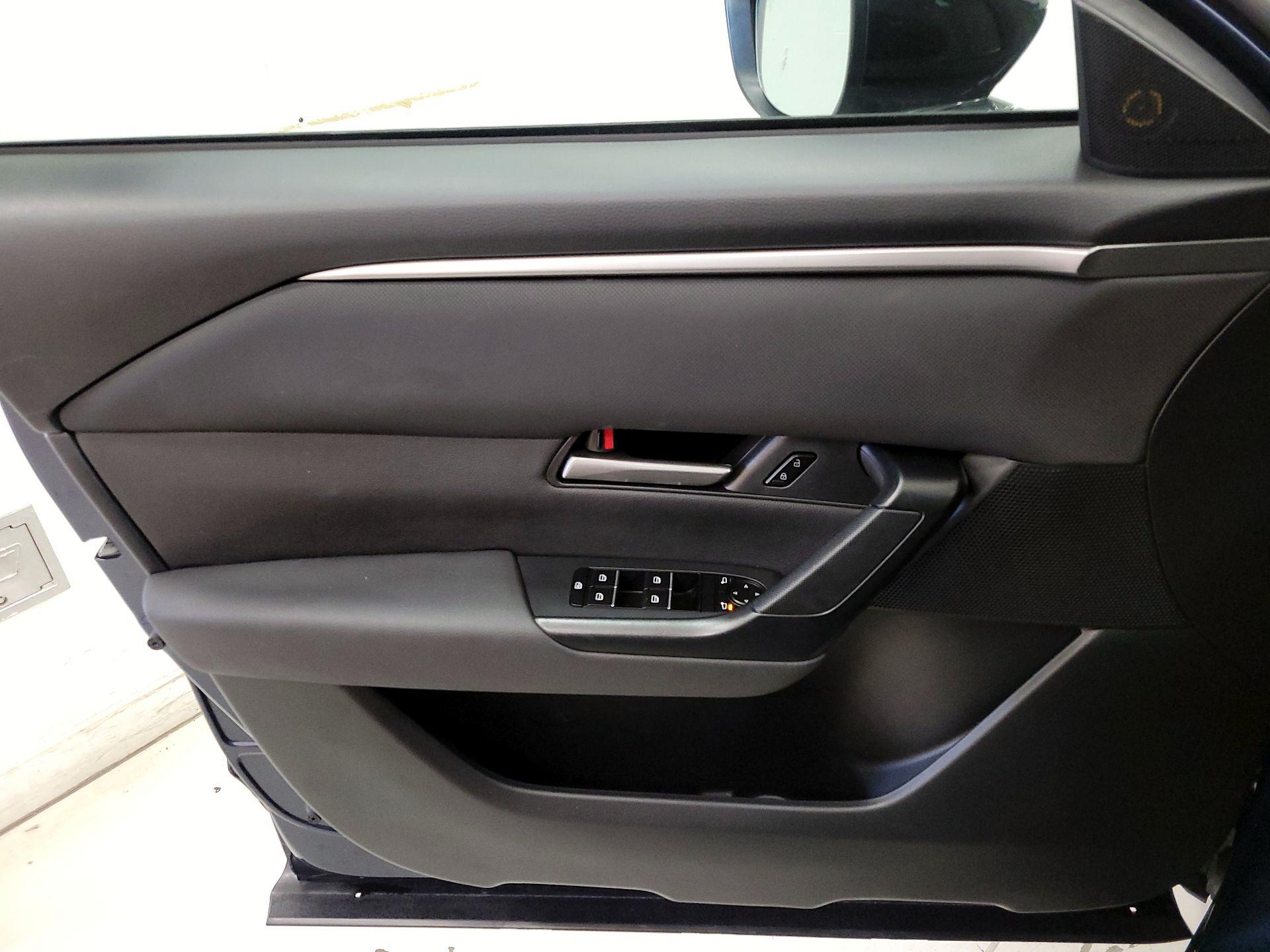 Thumbnail: 2025 Mazda CX-50 - 12