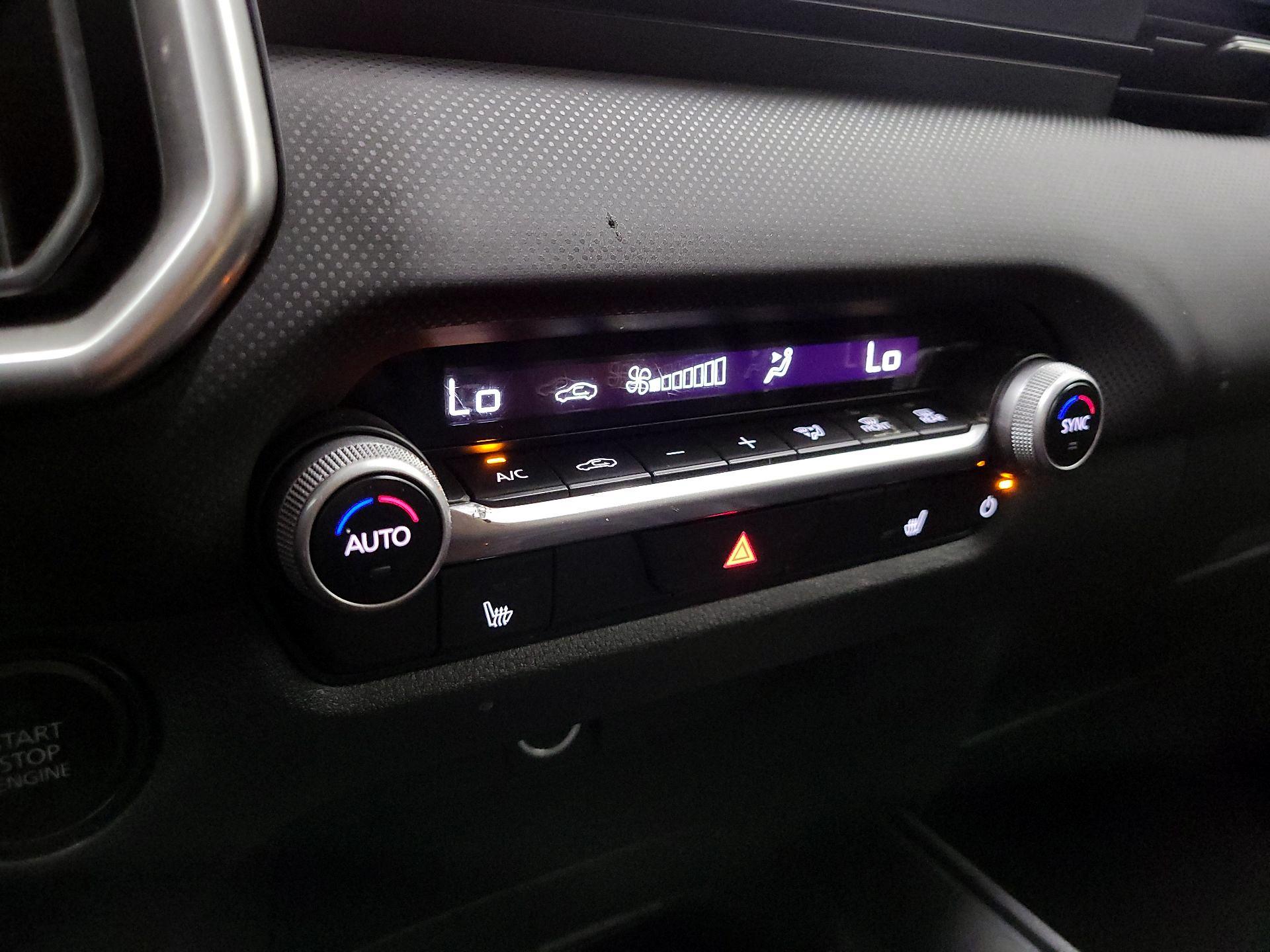 Thumbnail: 2025 Mazda CX-50 - 17