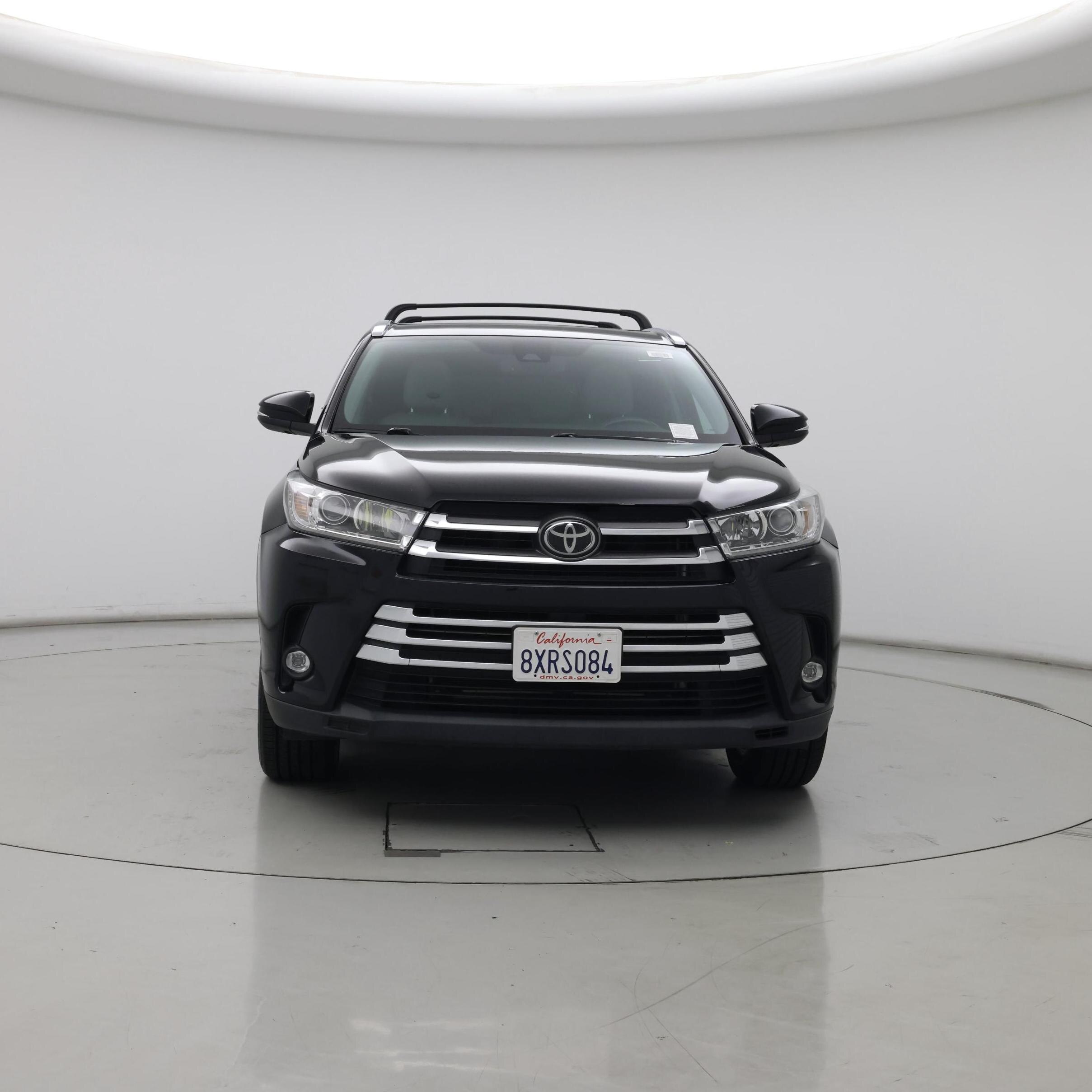 Thumbnail: 2019 Toyota Highlander - 5