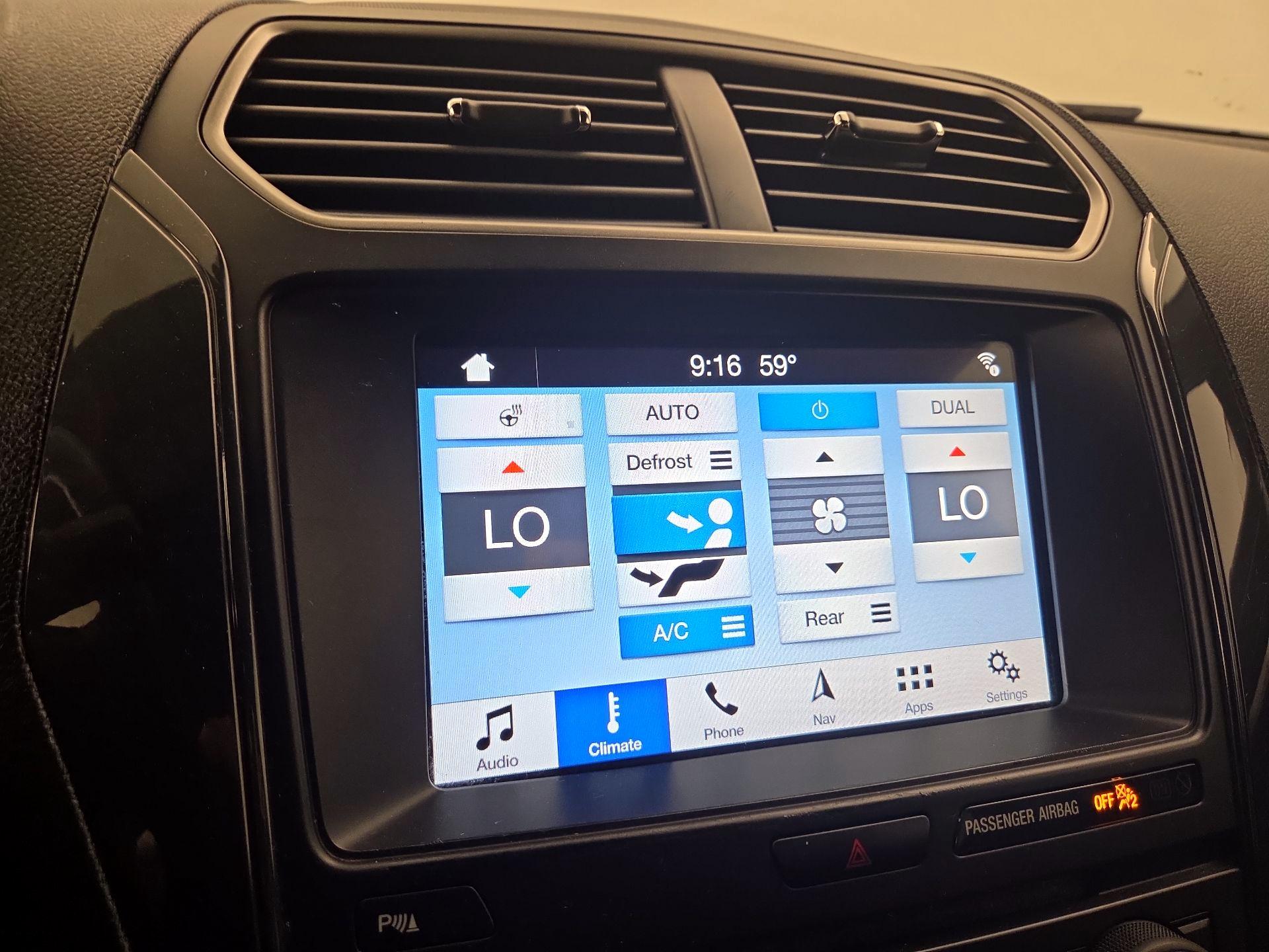 Thumbnail: 2018 Ford Explorer - 17