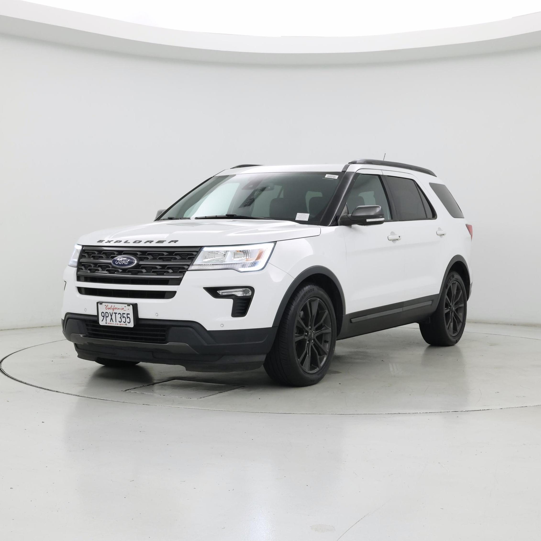 Thumbnail: 2018 Ford Explorer - 4