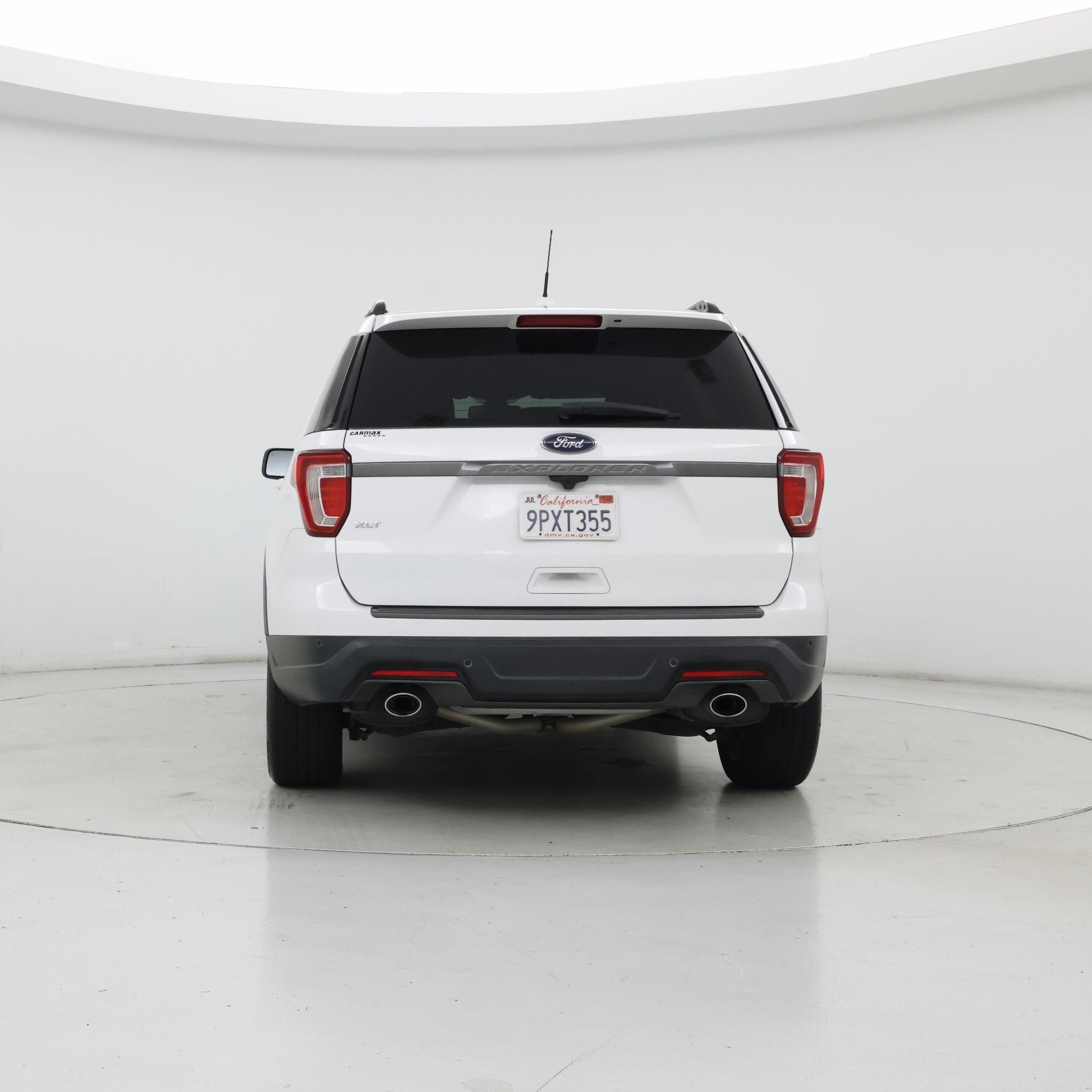 Thumbnail: 2018 Ford Explorer - 6