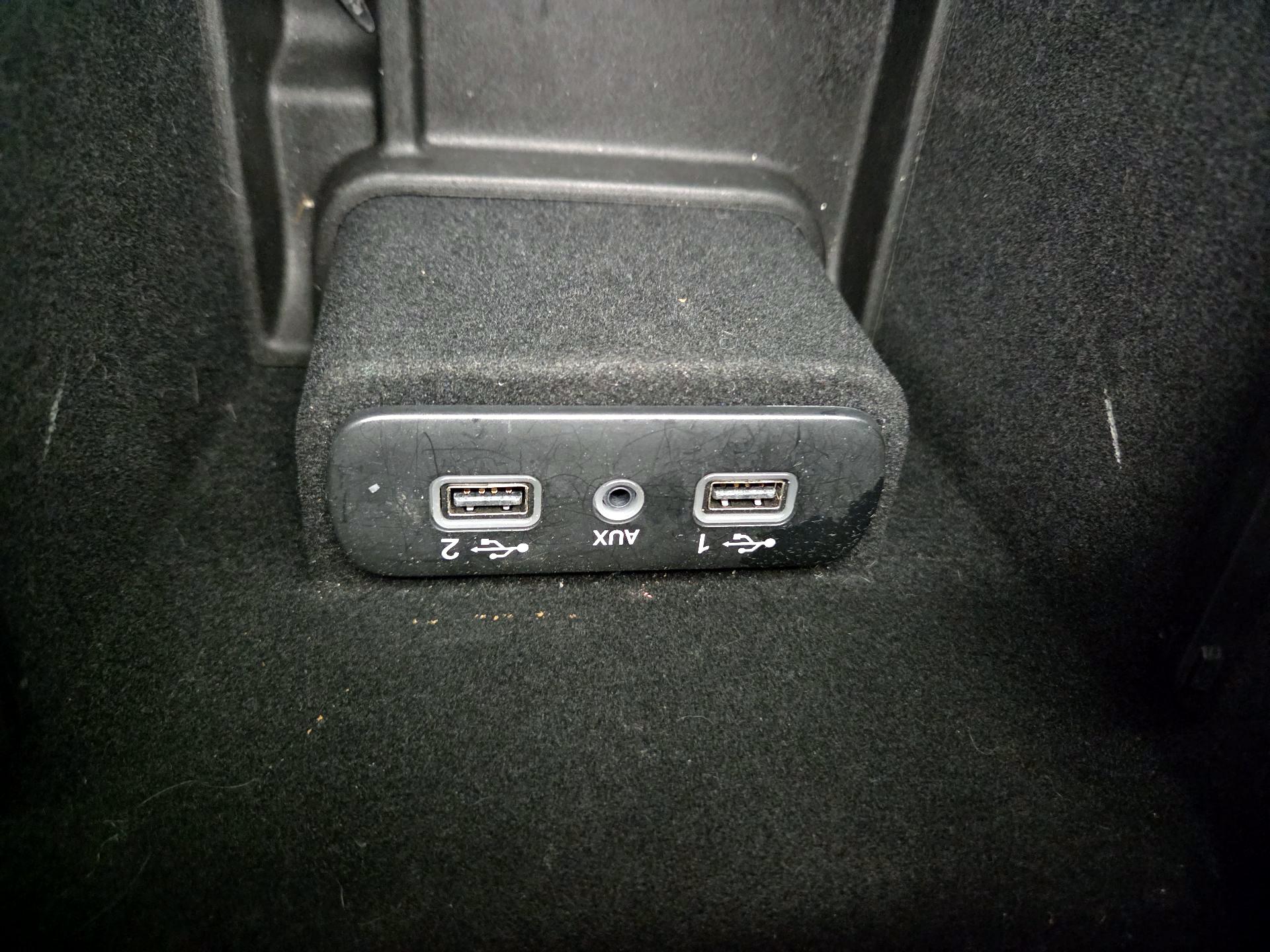 Thumbnail: 2021 Chrysler 300 - 19