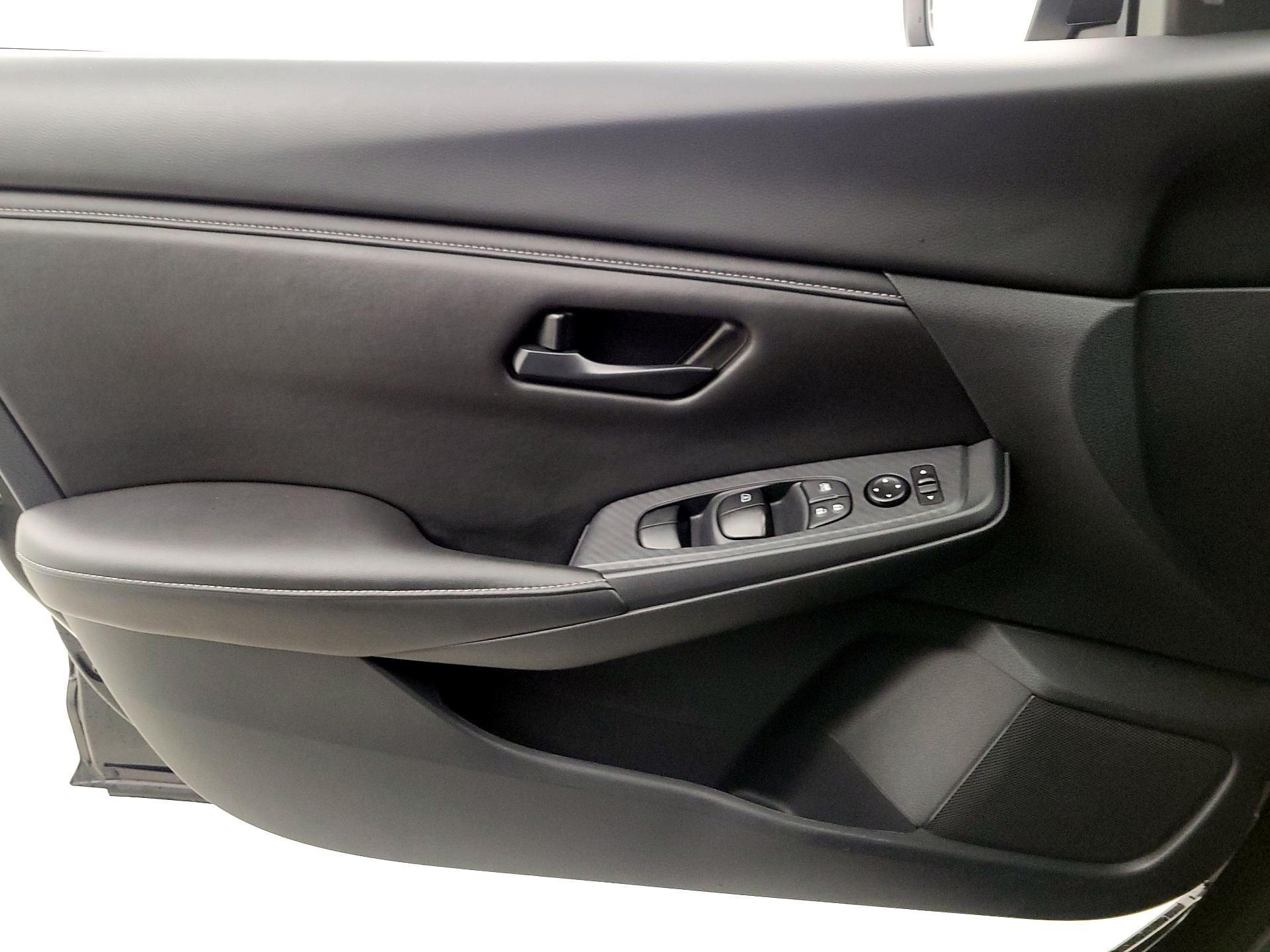 Thumbnail: 2025 Nissan Sentra - 12