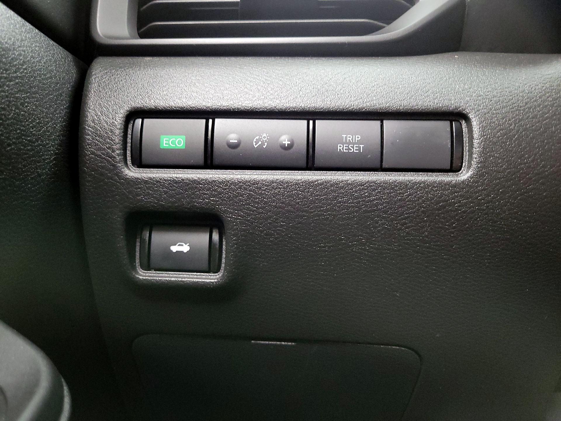 Thumbnail: 2025 Nissan Sentra - 13