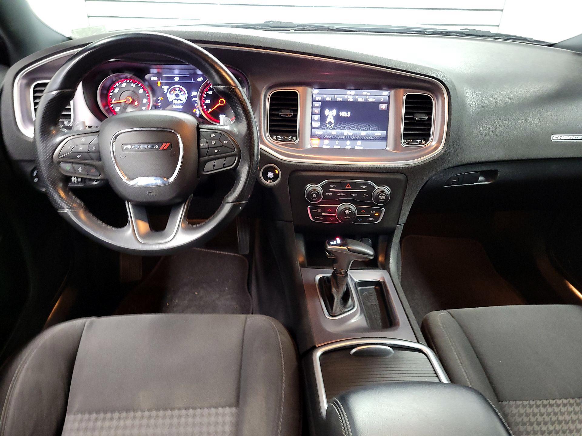 Thumbnail: 2022 Dodge Charger - 9