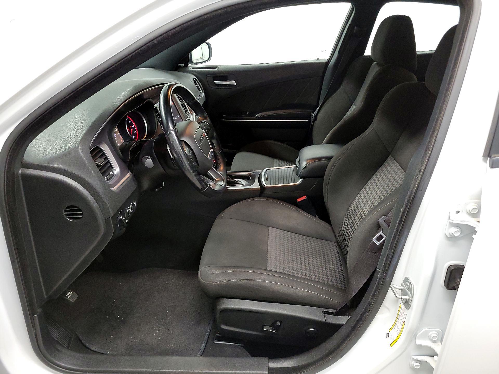 Thumbnail: 2022 Dodge Charger - 11