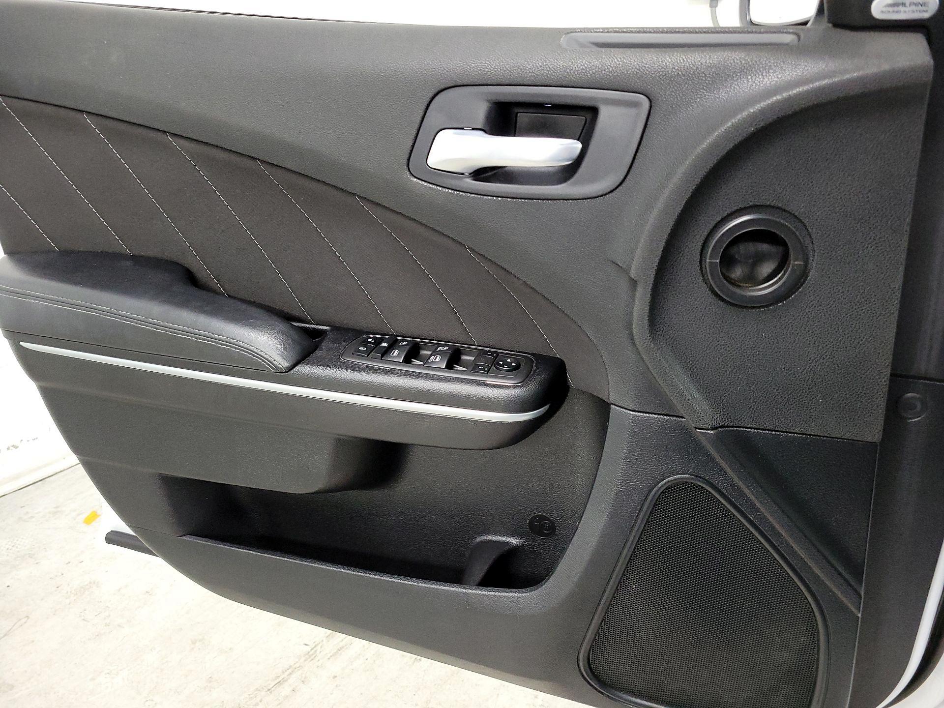 Thumbnail: 2022 Dodge Charger - 12