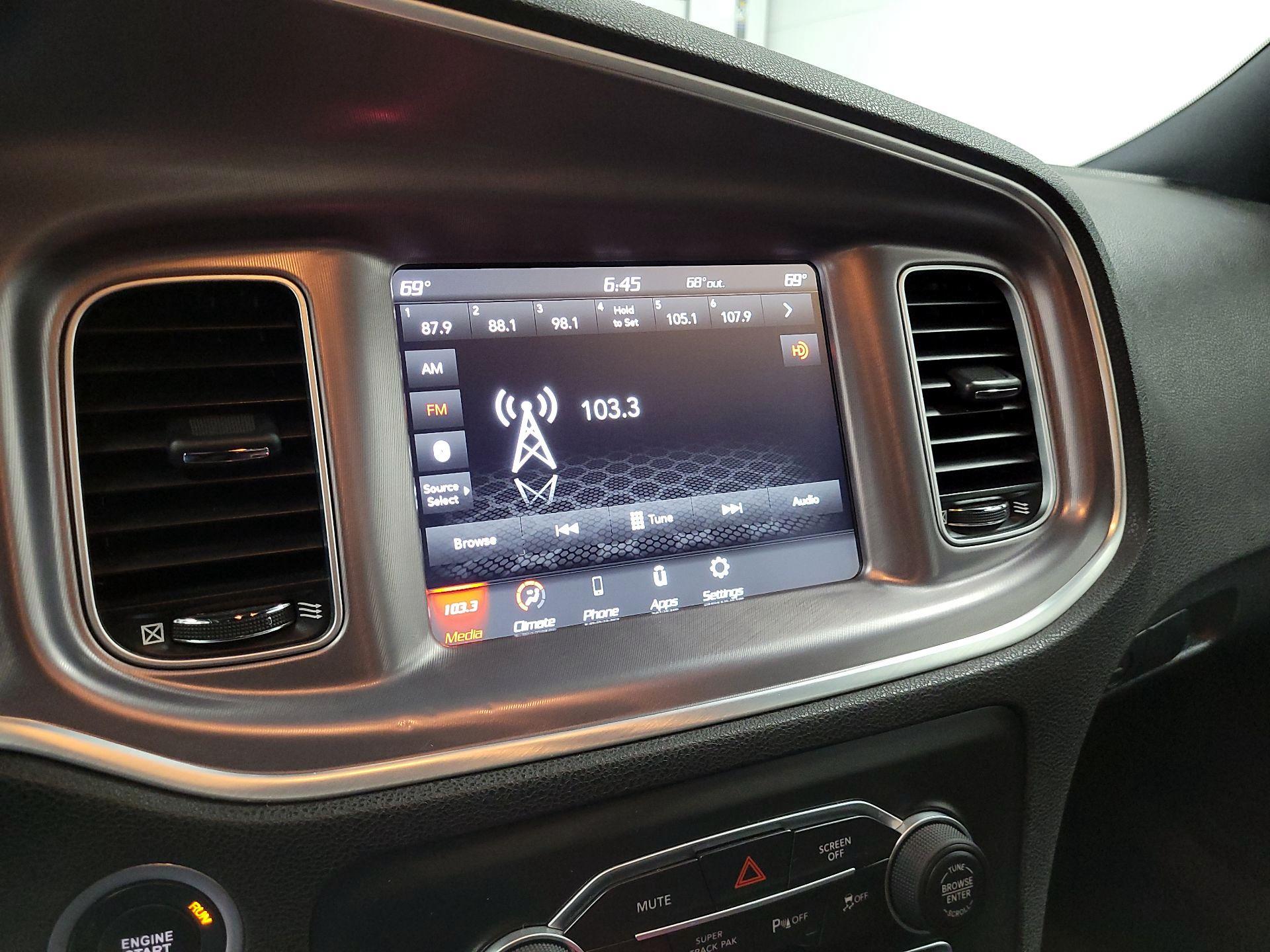 Thumbnail: 2022 Dodge Charger - 15