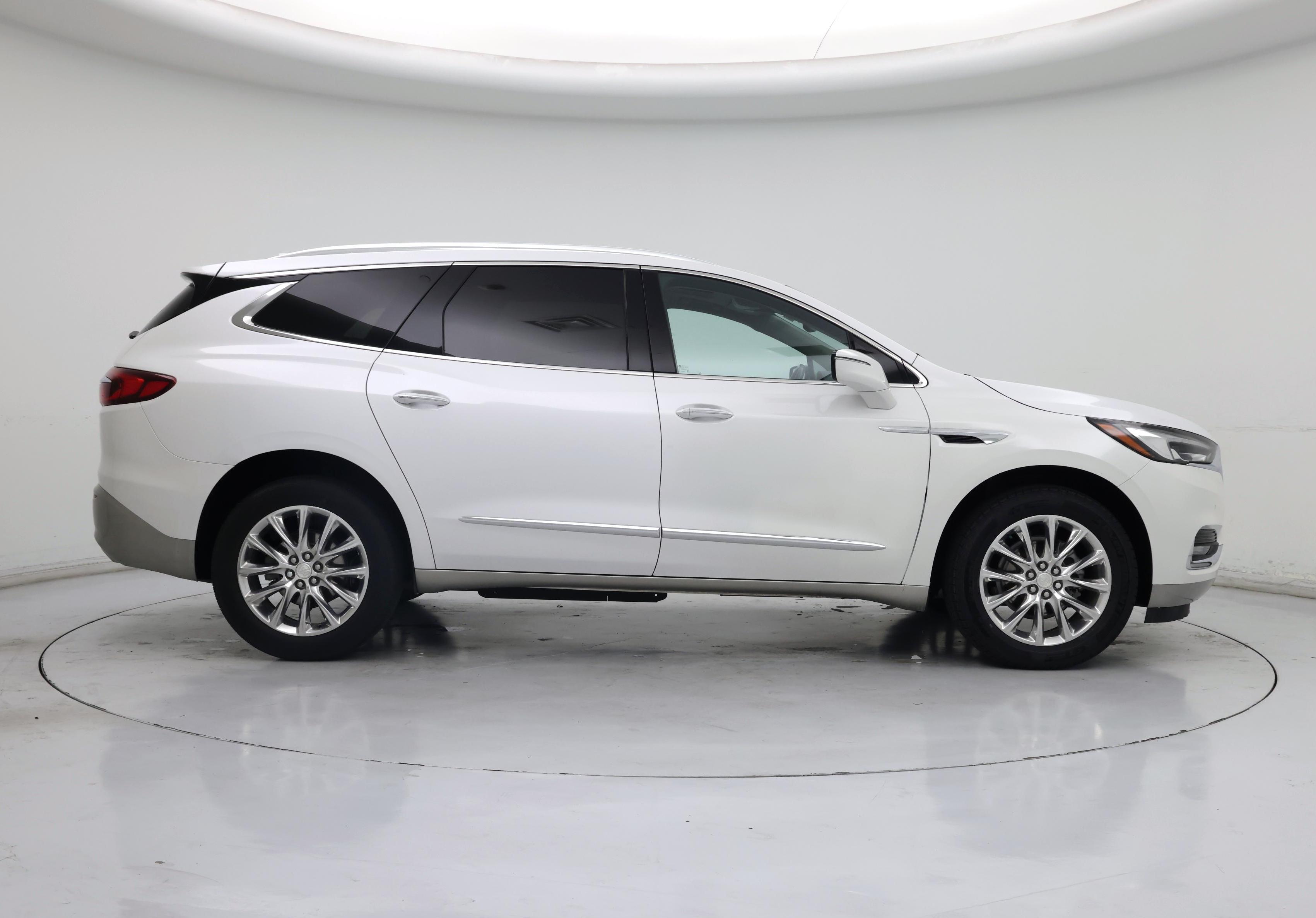 Thumbnail: 2021 Buick Enclave - 7