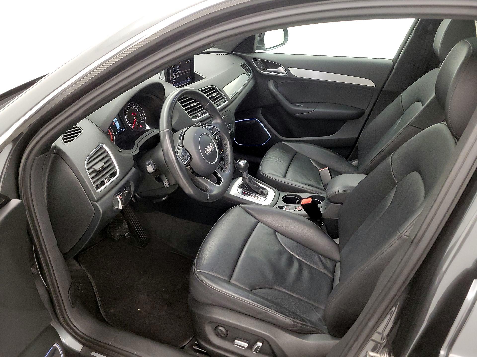 Thumbnail: 2018 Audi Q3 - 11